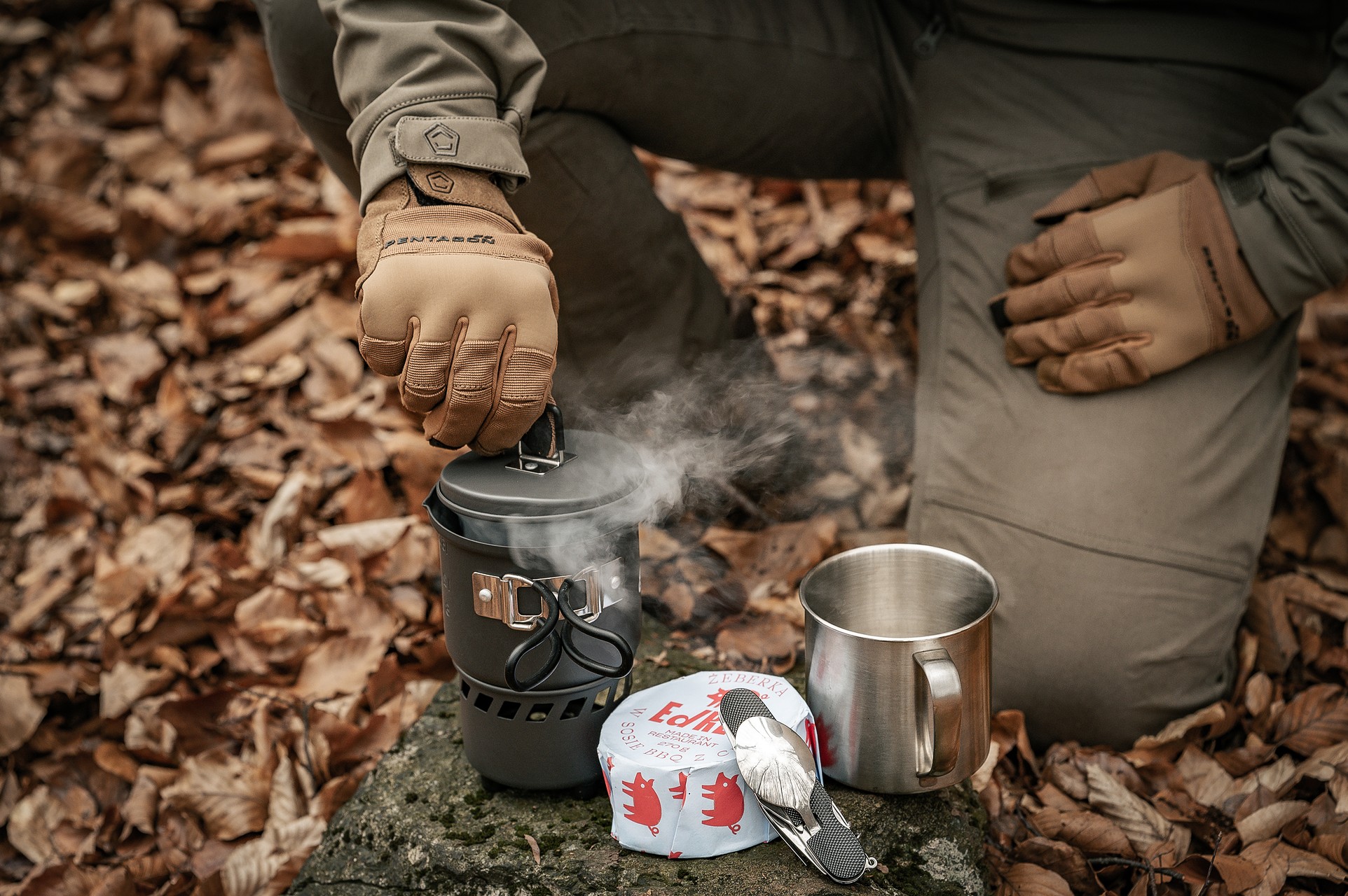 Żywność konserwowana Ed Red - żeberka bbq z chili 270 g