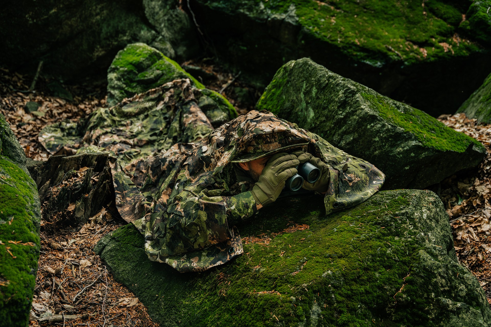 Siatka maskująca Mil-Tec Laser Cut 1,5 x 3 m - Phantomleaf WASP I Z3A