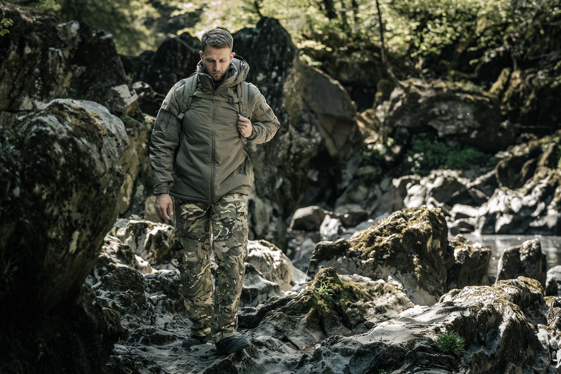 Spodnie Highlander Forces Elite Rip-Stop Combat Trousers - Arid MC Camo