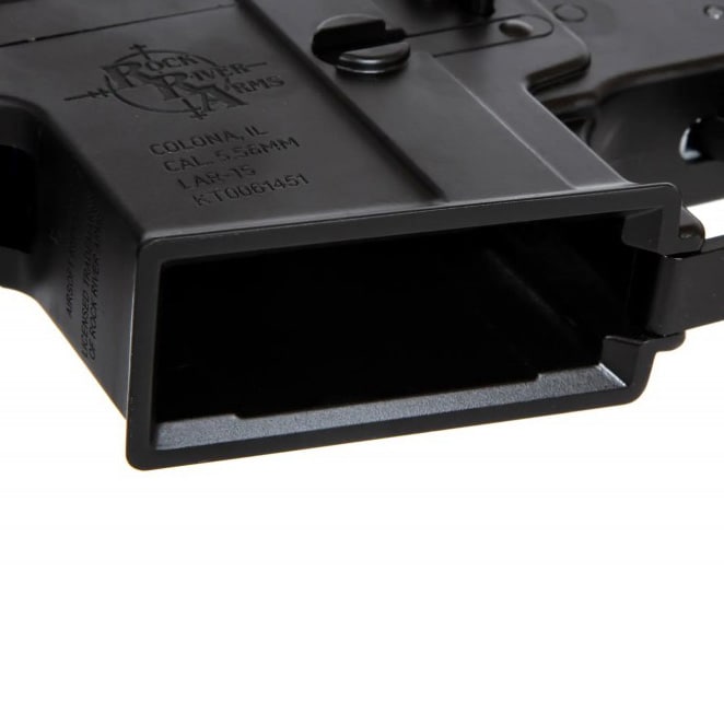 Karabinek Specna Arms SA-E11 Edge Light Ops Stock - Black