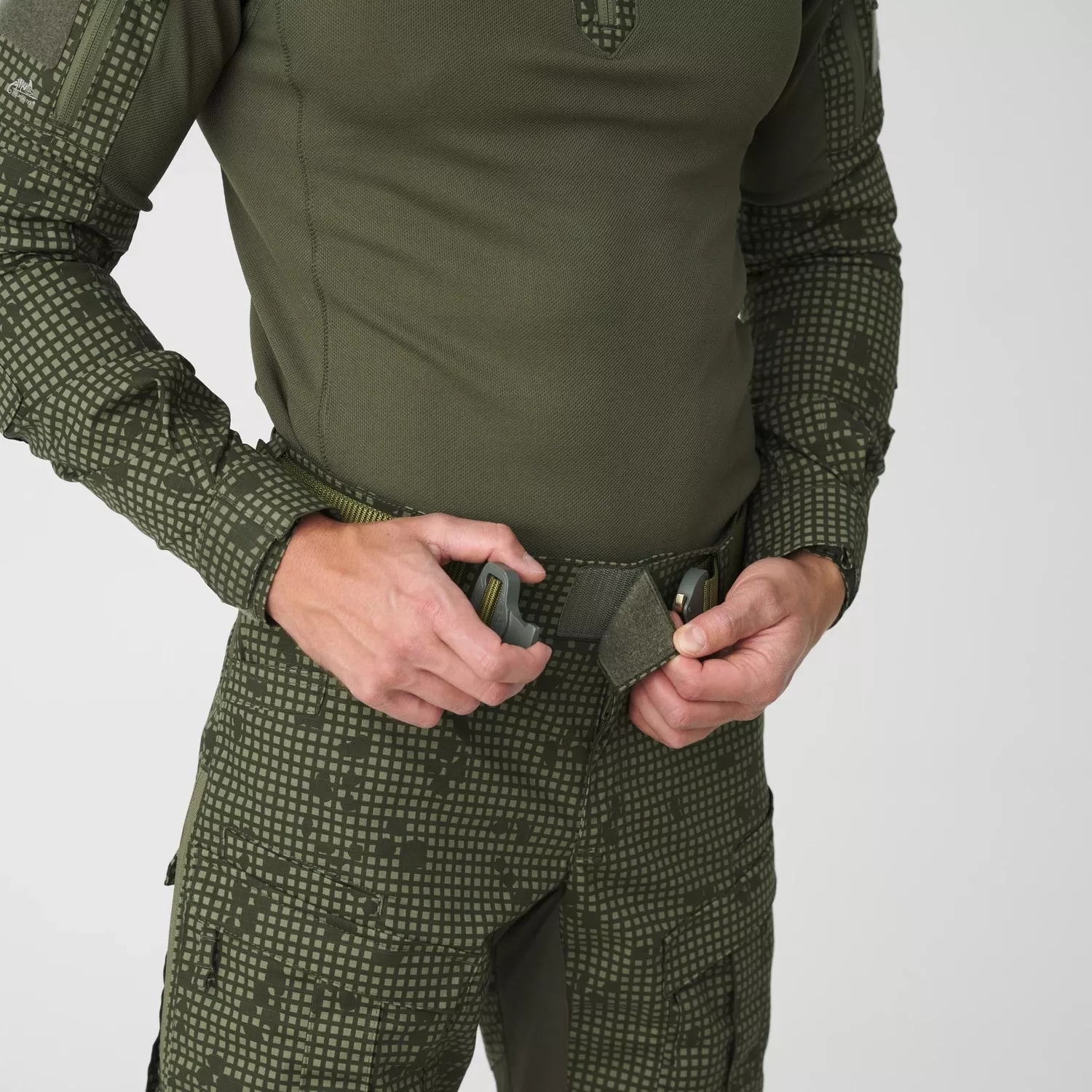 Spodnie Helikon MCDU Polycotton Stretch Rip-Stop - Desert Night Camo / Olive Green