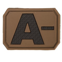 Emblemat Mil-Tec z grupą krwi A- coyote