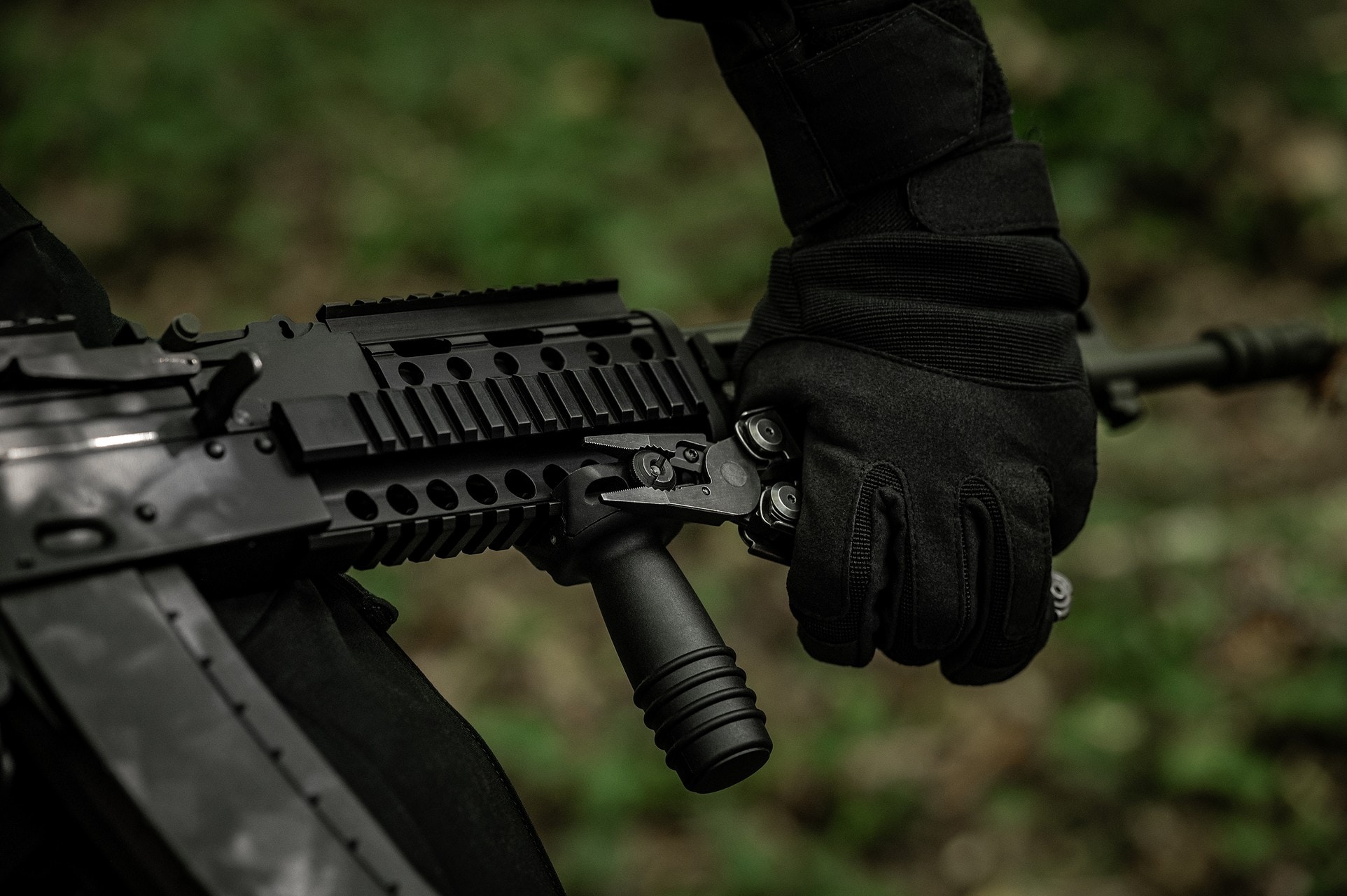 Rękawice taktyczne Mil-Tec Army - Black
