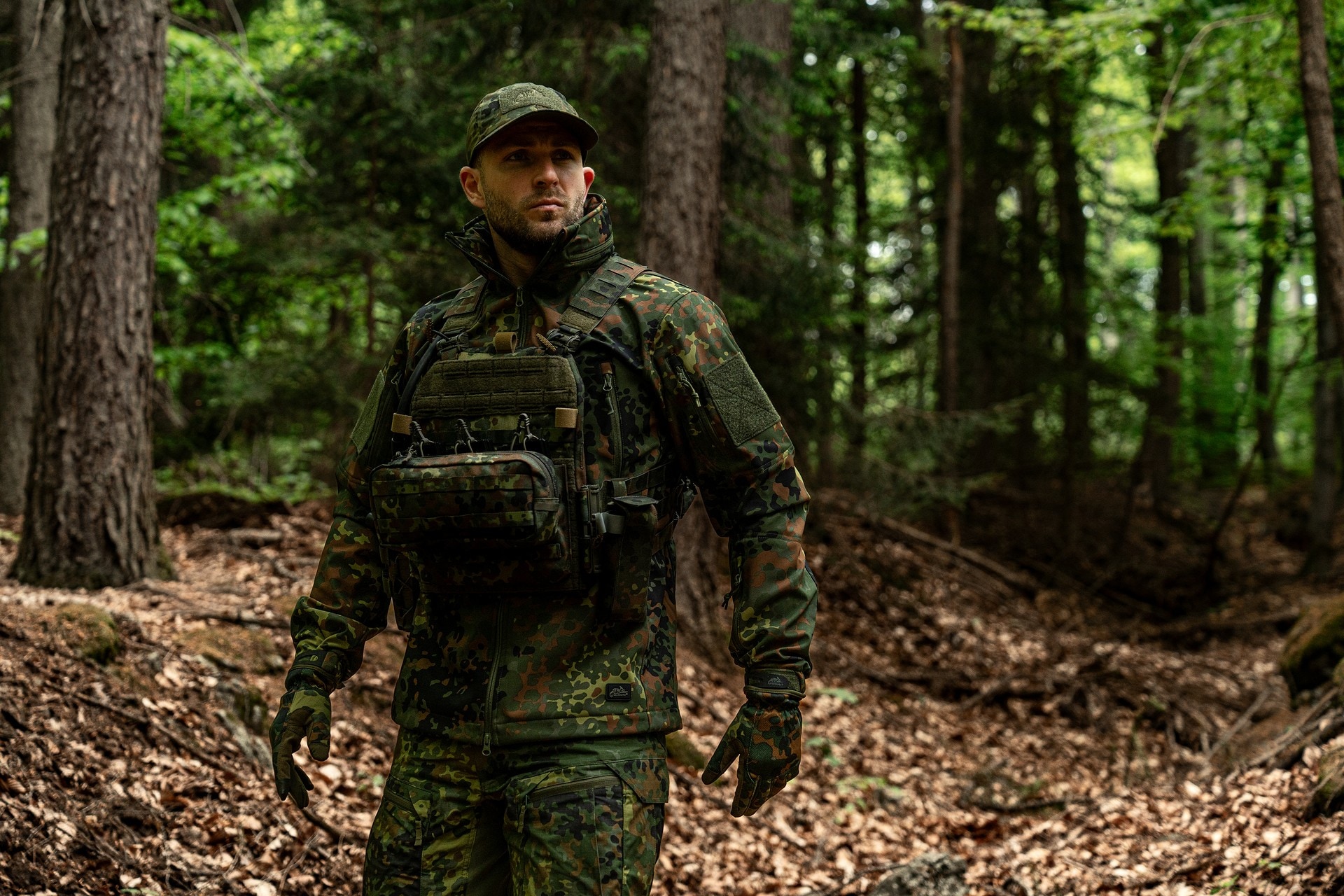Rękawice taktyczne MFH Lightweight - Flecktarn