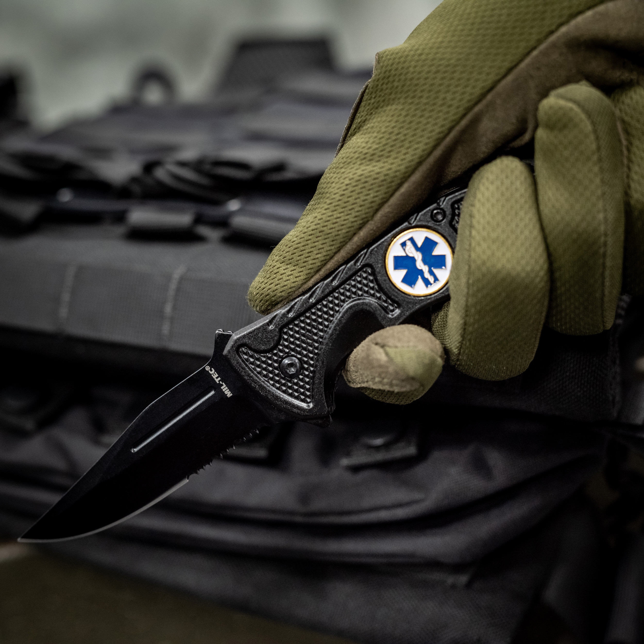 Mil-Tec Rescue Folding Knife Black