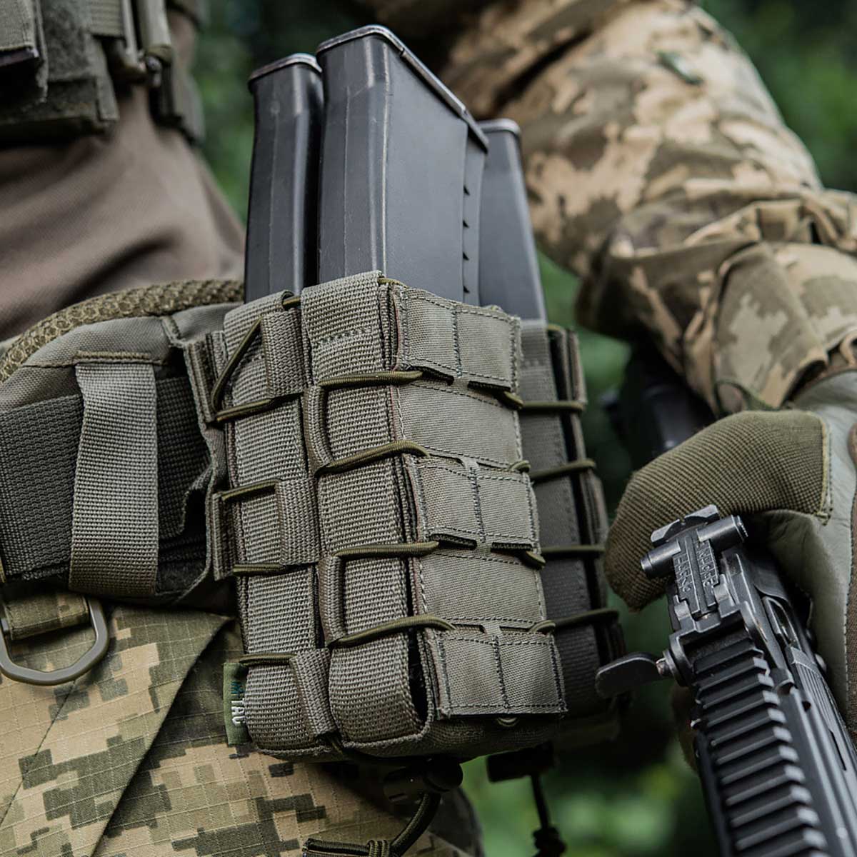Podwójna ładownica M-Tac na magazynki AK/AR - Ranger Green