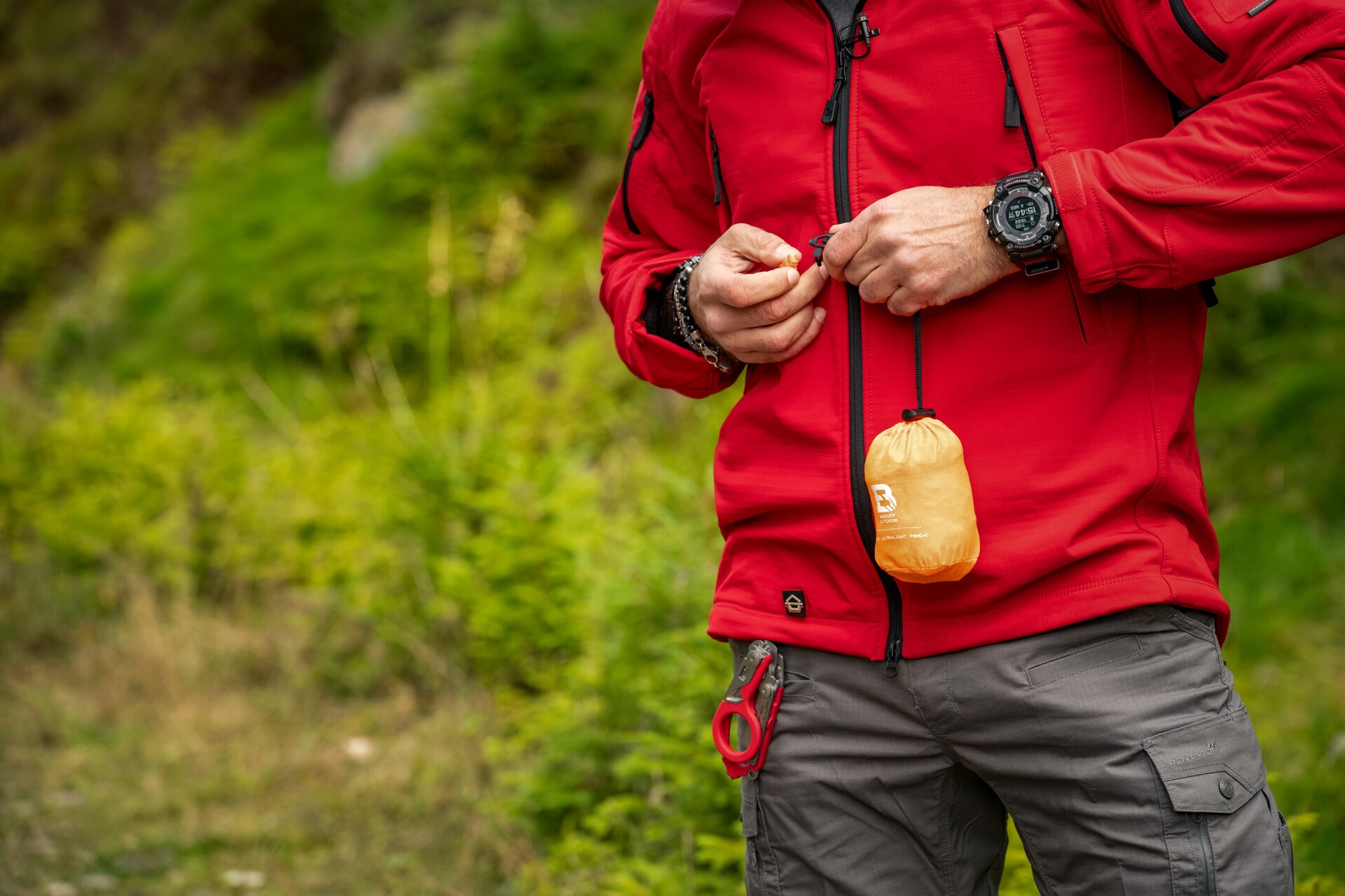 Ponczo termiczne NRC Badger Outdoor Survival Ultralight Poncho