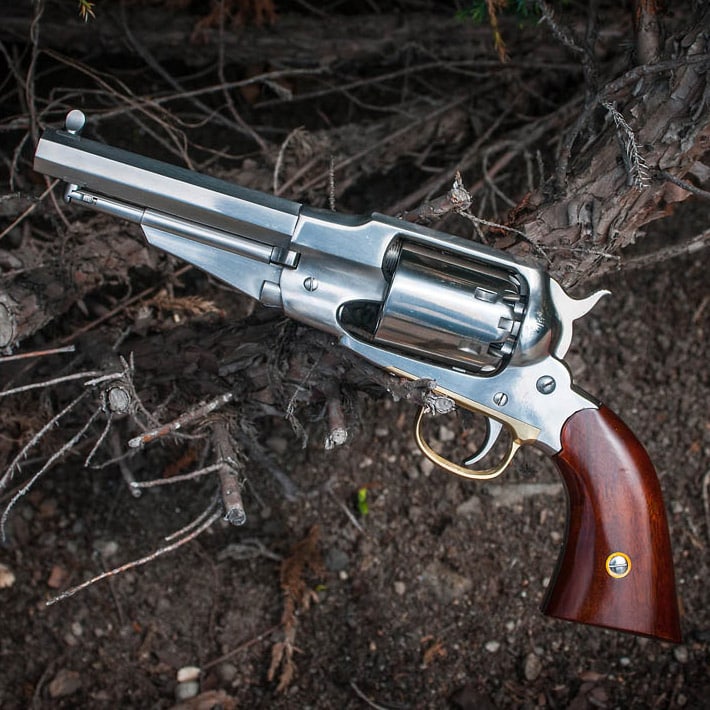 Rewolwer czarnoprochowy Uberti 1858 New Army .44 5,5