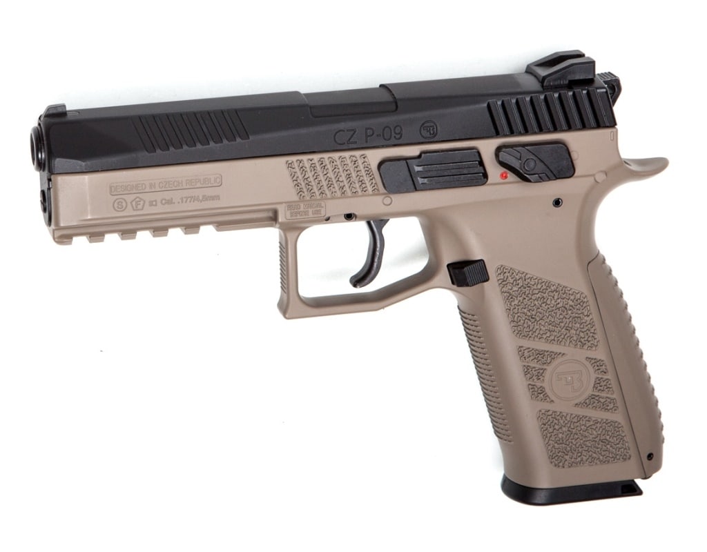 Wiatrówka CZ P-09 CO2 GBB 4,5 mm Desert Tan