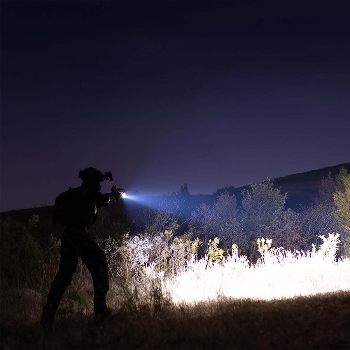 Ліхтарик для зброї з лазерним прицілом Olight BALDR Pro R Desert Tan - 1350 люменів, Green Laser