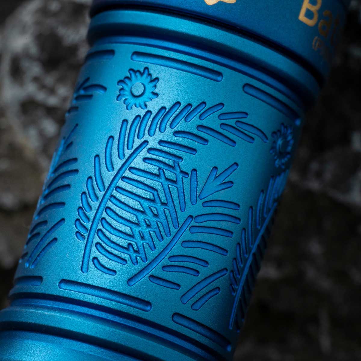 Latarka akumulatorowa Olight Baton 3 Limited Premium Edition Summer - 1200 lumenów