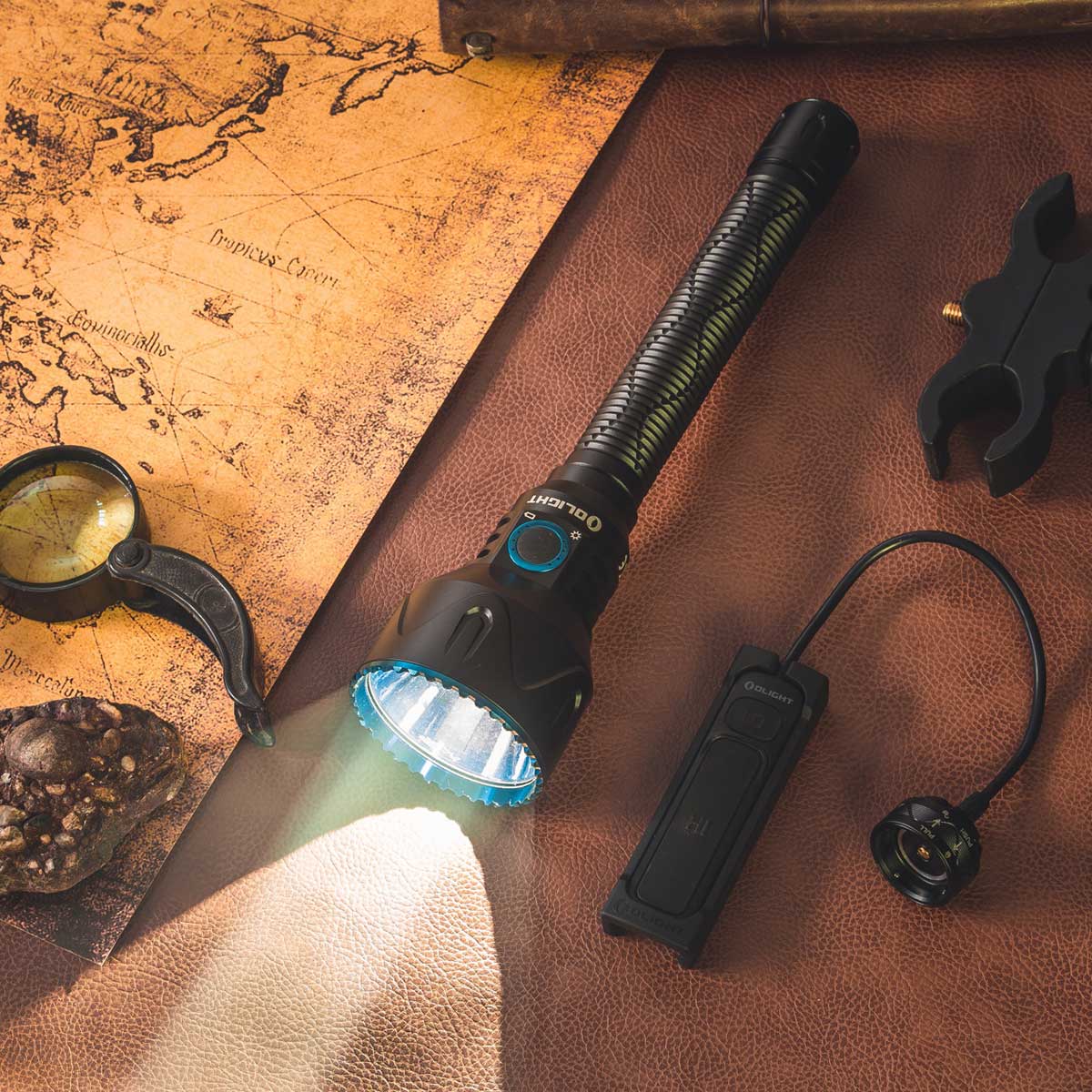 Тактично-пошуковий ліхтарик Olight Javelot Pro 2 Black - 2500 люменів