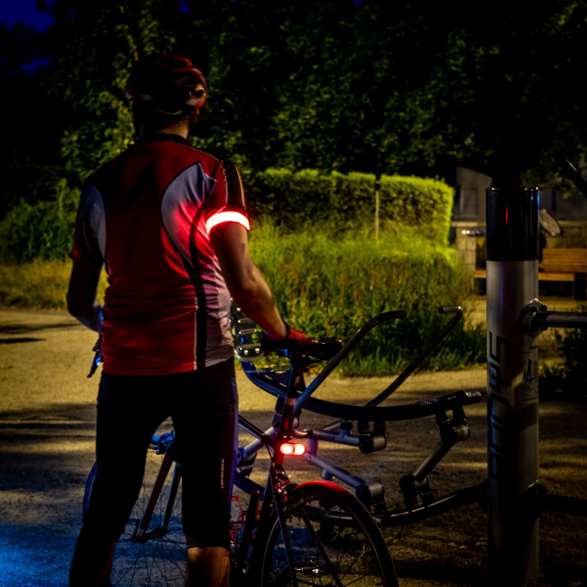 Opaska Nite Ize SlapLit LED Slap Wrap Red Ver.2