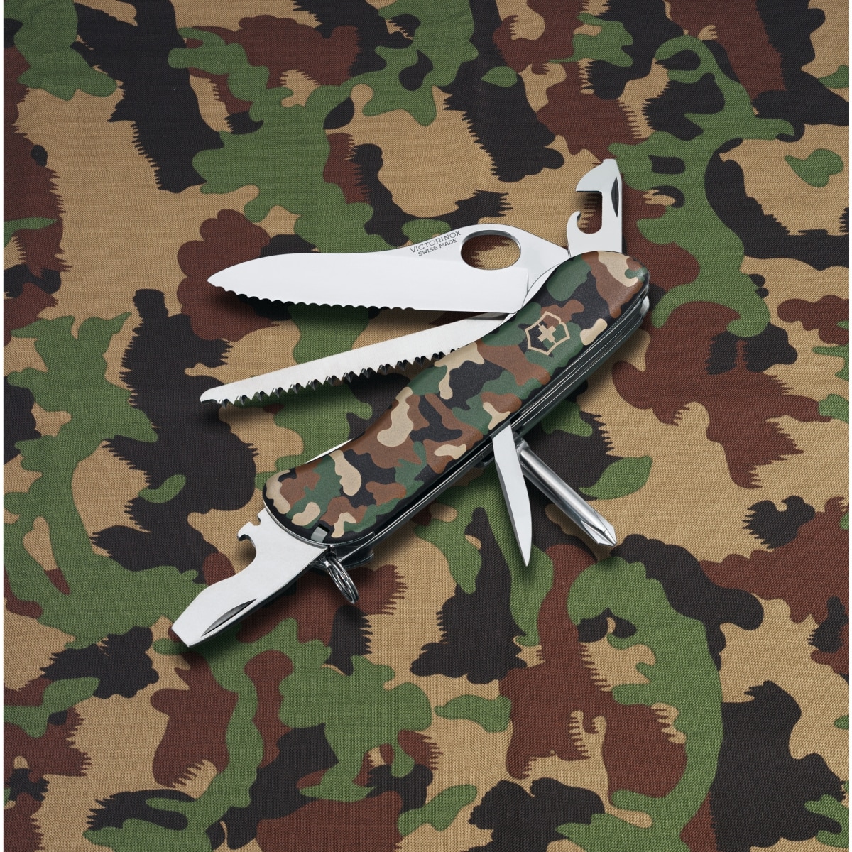 Scyzoryk Victorinox Trailmaster One Hand - Camouflage