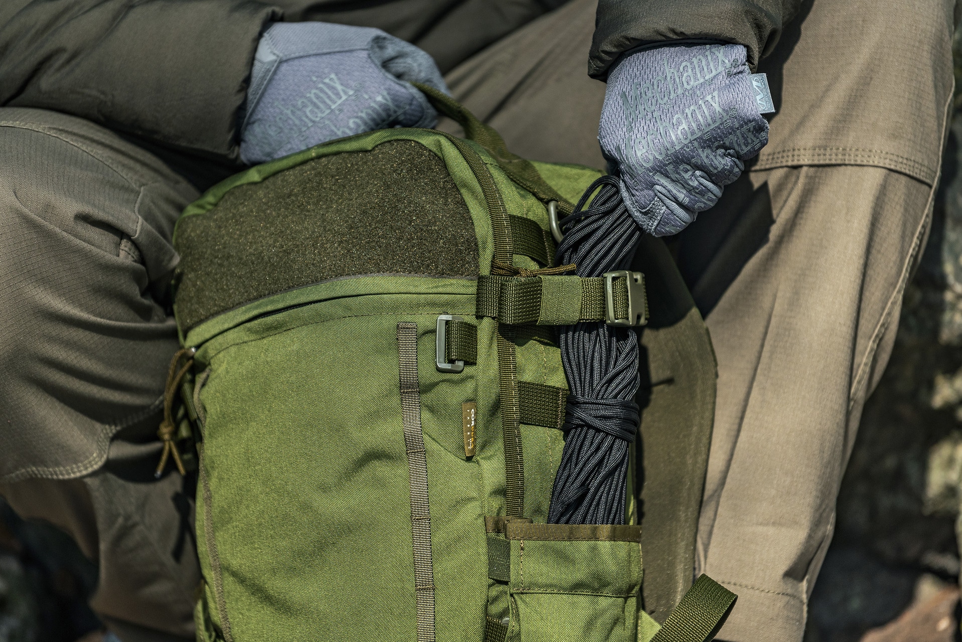 Linka spadochronowa Paracord Badger Outdoor 550 30 m - Black