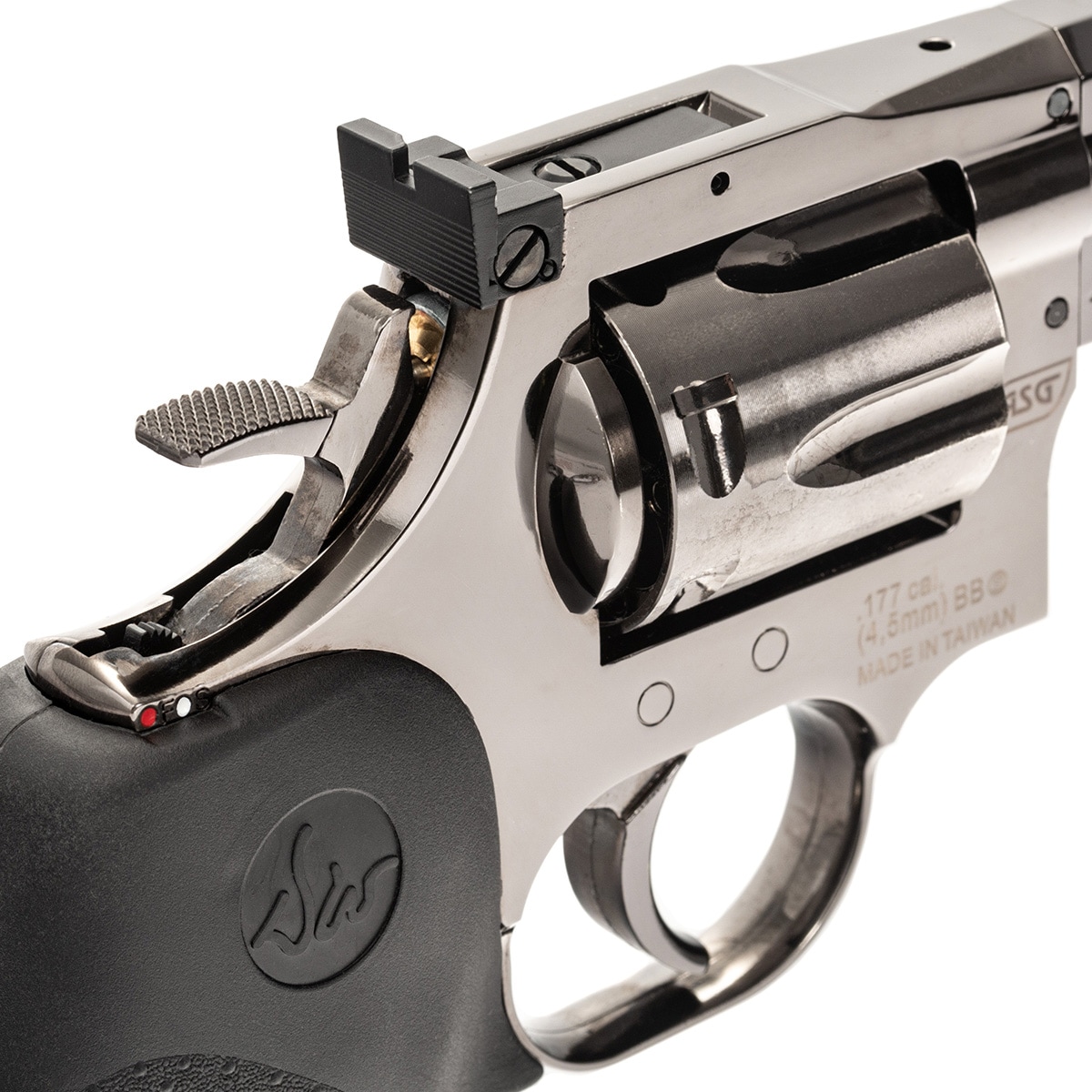 Револьвер Dan Wesson 715 4