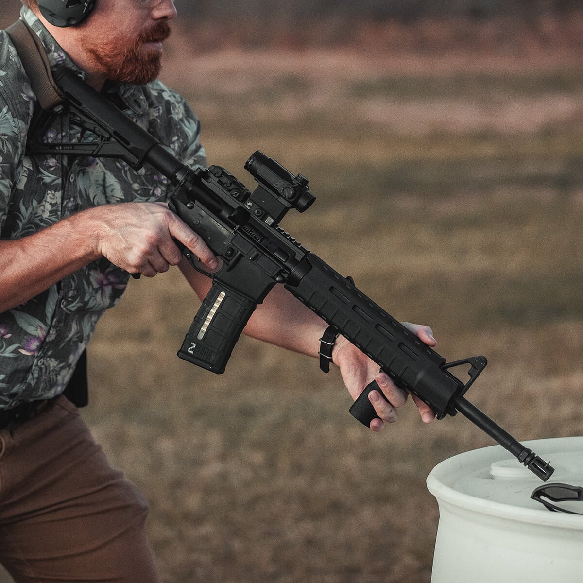 Цівка Magpul MOE SL Hand Guard Mid-Length для гвинтівок AR15/M4 - Black