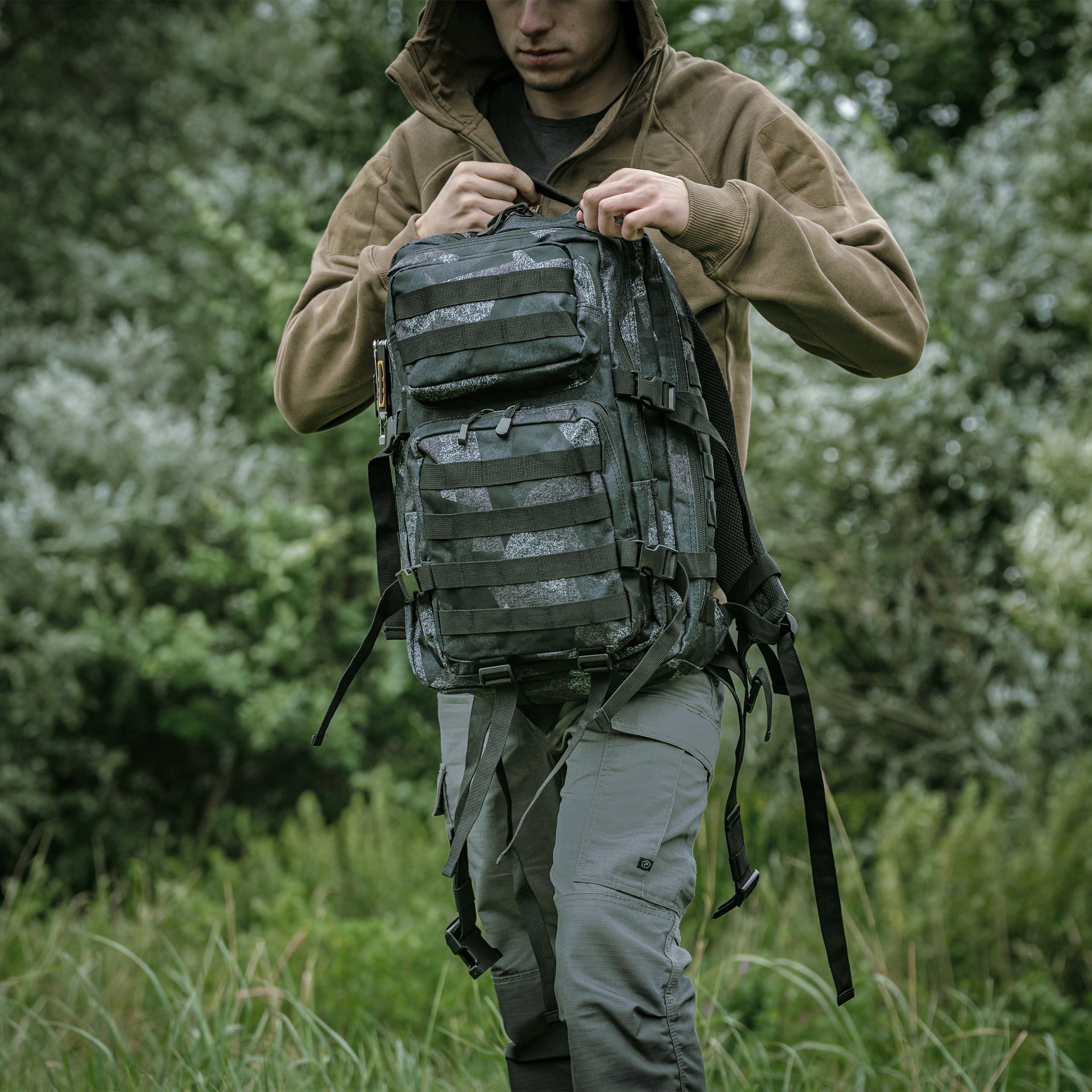 Plecak Brandit US Cooper 40 l Night Camo