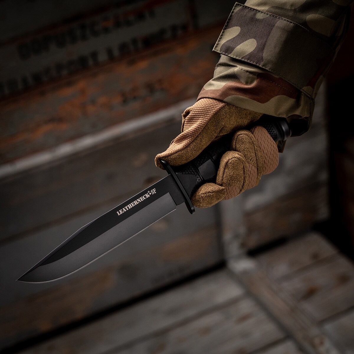 Військовий ніж Cold Steel Leatherneck SF D2