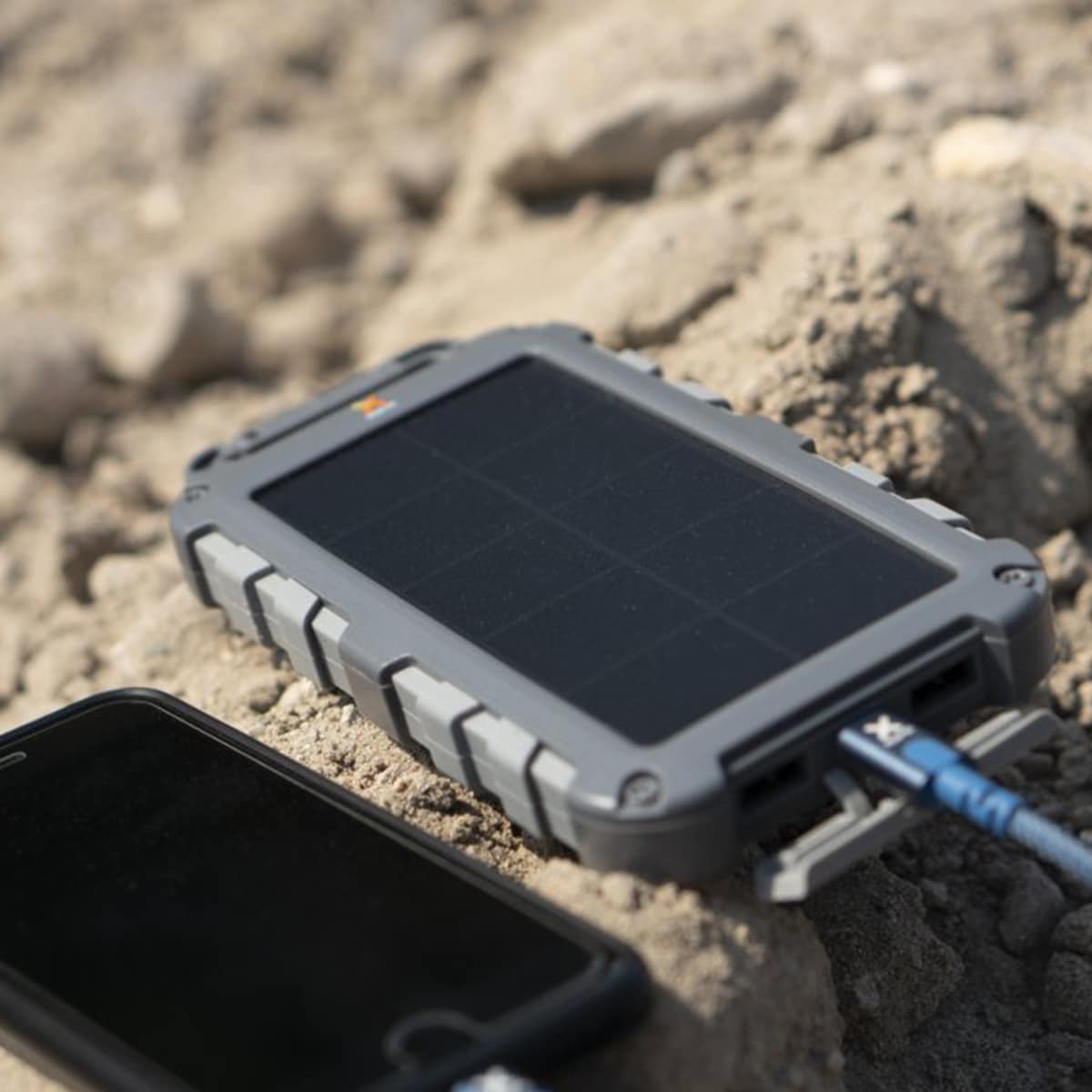 Powerbank solarny Xtorm 10000 mAh 20W - Gray