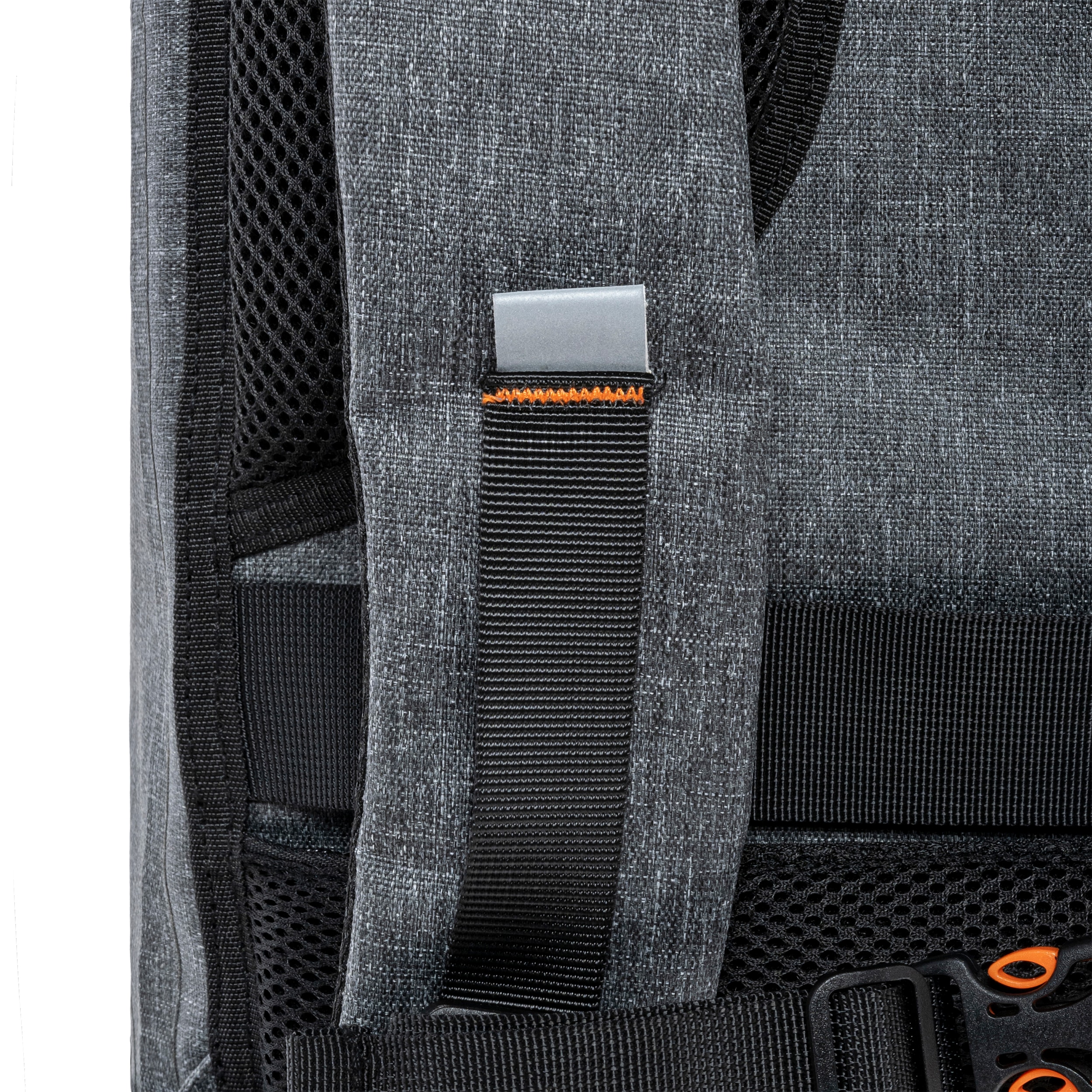 Plecak awaryjny 17 z wyposażeniem 28 l - Szary