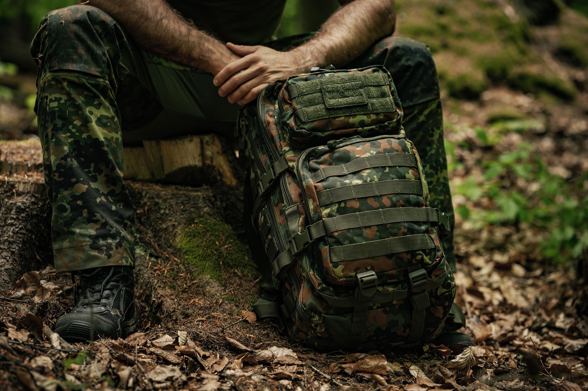 Plecak Mil-Tec Assault Pack Large 36 l - Flecktarn