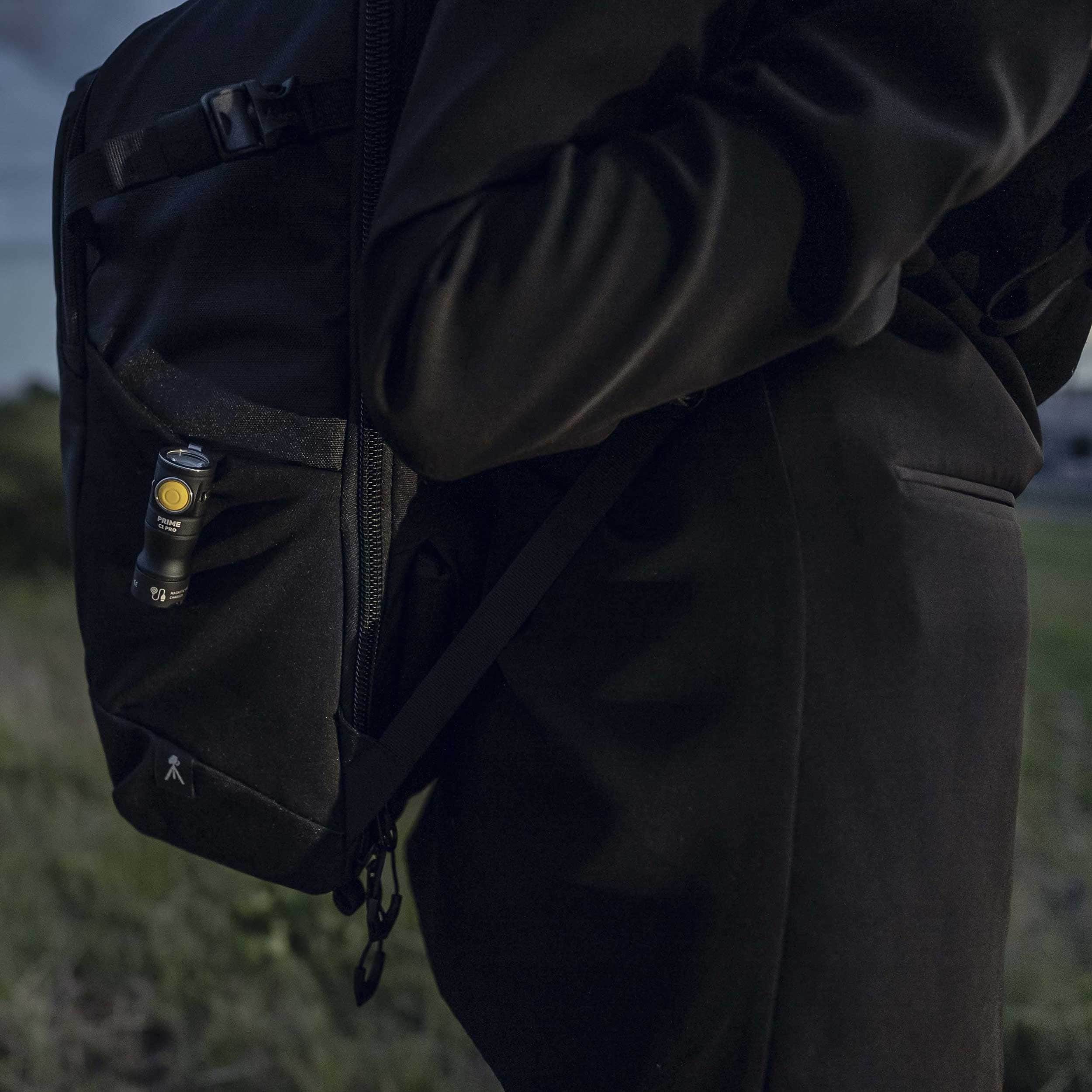 Latarka Armytek Prime C1 Pro Magnet USB Warm - 930 lumenów