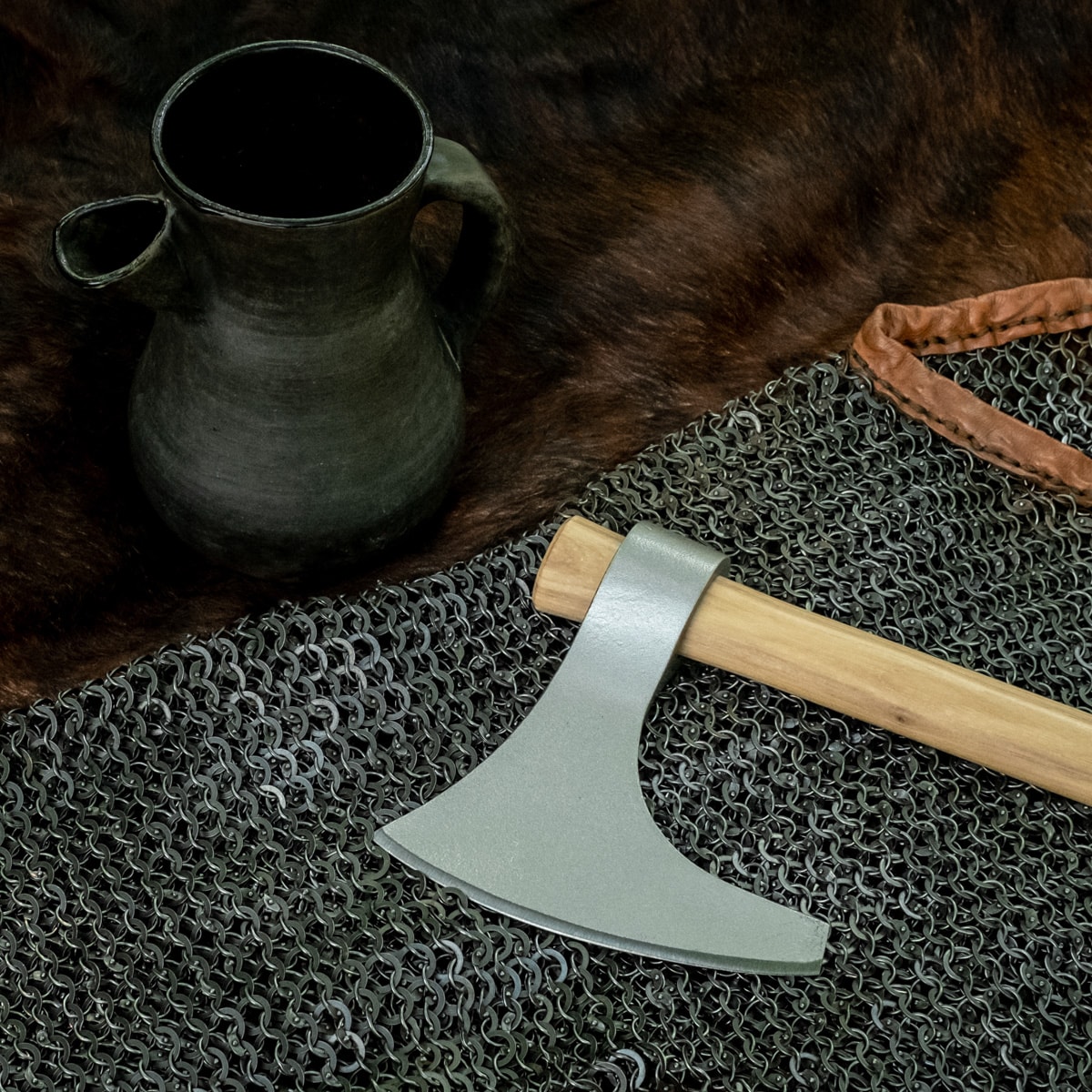 Toporek Cold Steel Viking Hand Axe