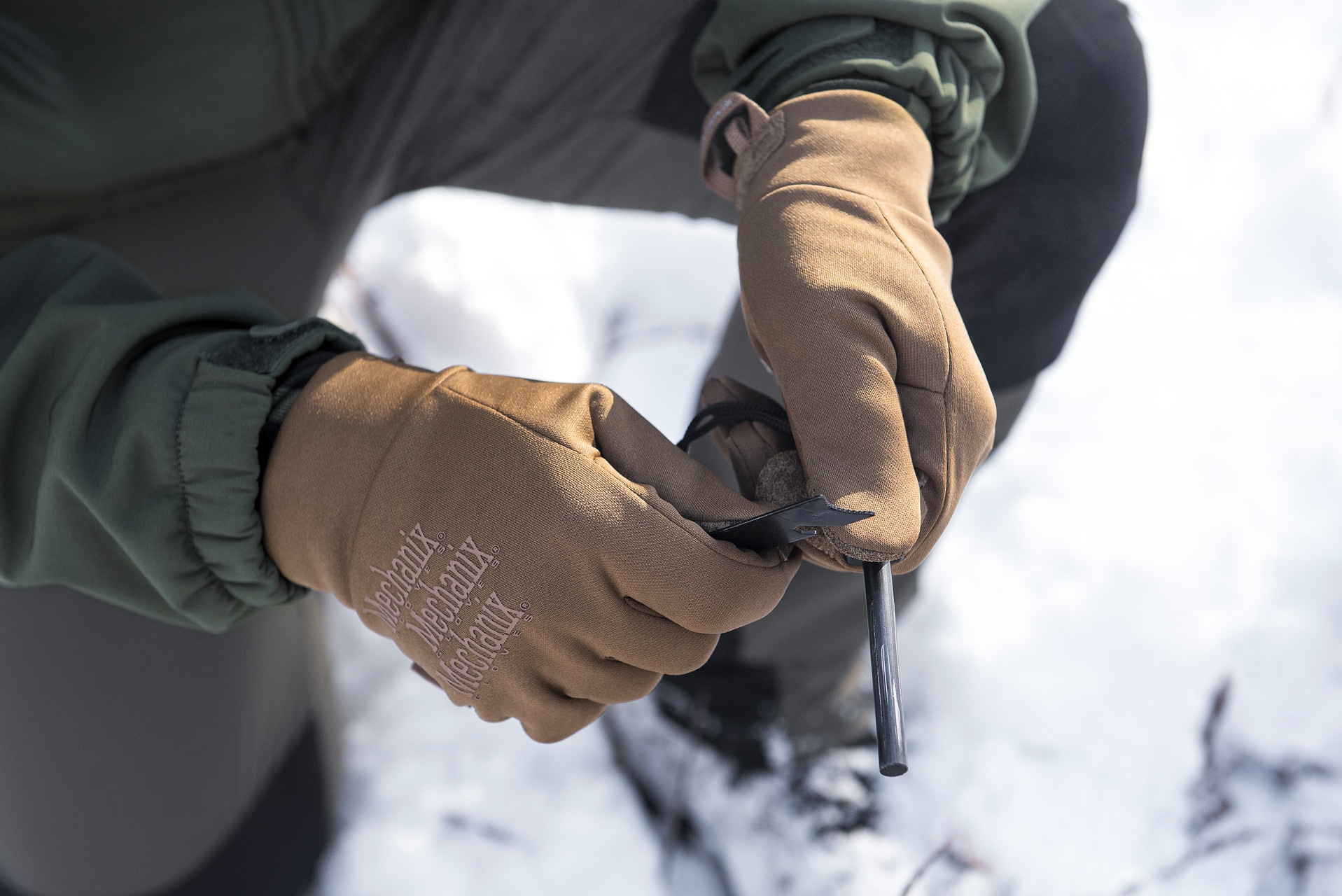 Rękawice taktyczne Mechanix Wear ColdWork Base Layer - Coyote