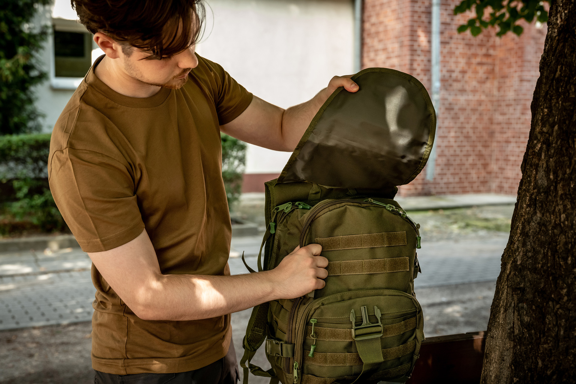 Plecak Badger Outdoor Sarge 30 l Olive