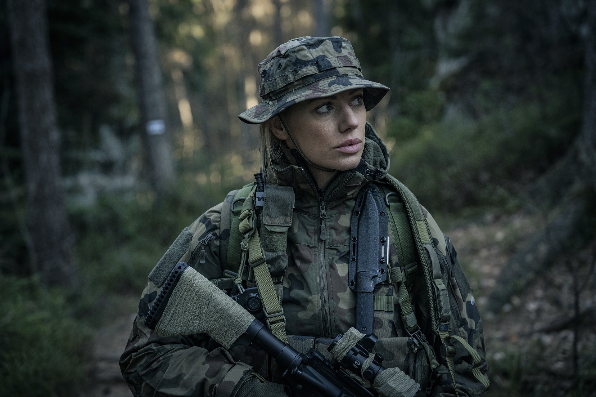 Przycisk PTT Tac-Sky z kablem sprężynowym do radia typu PRC 152/148