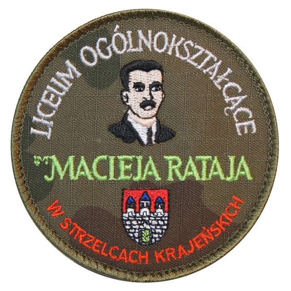 Emblemat polowy LO im. Macieja Rataja w Strzelcach Krajeńskich - z rzepem