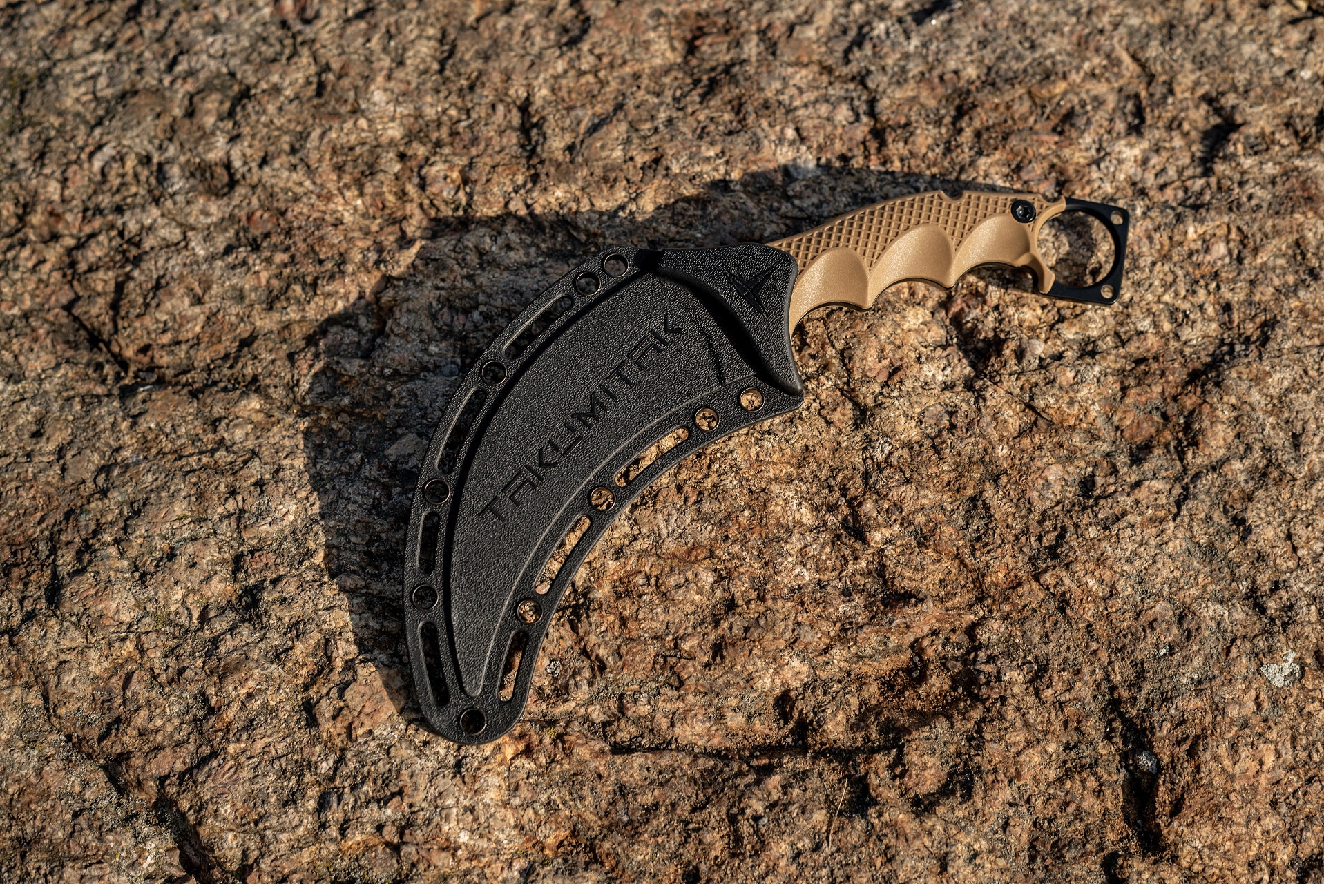 Nóż Takumitak Midnight - Black/Coyote Brown