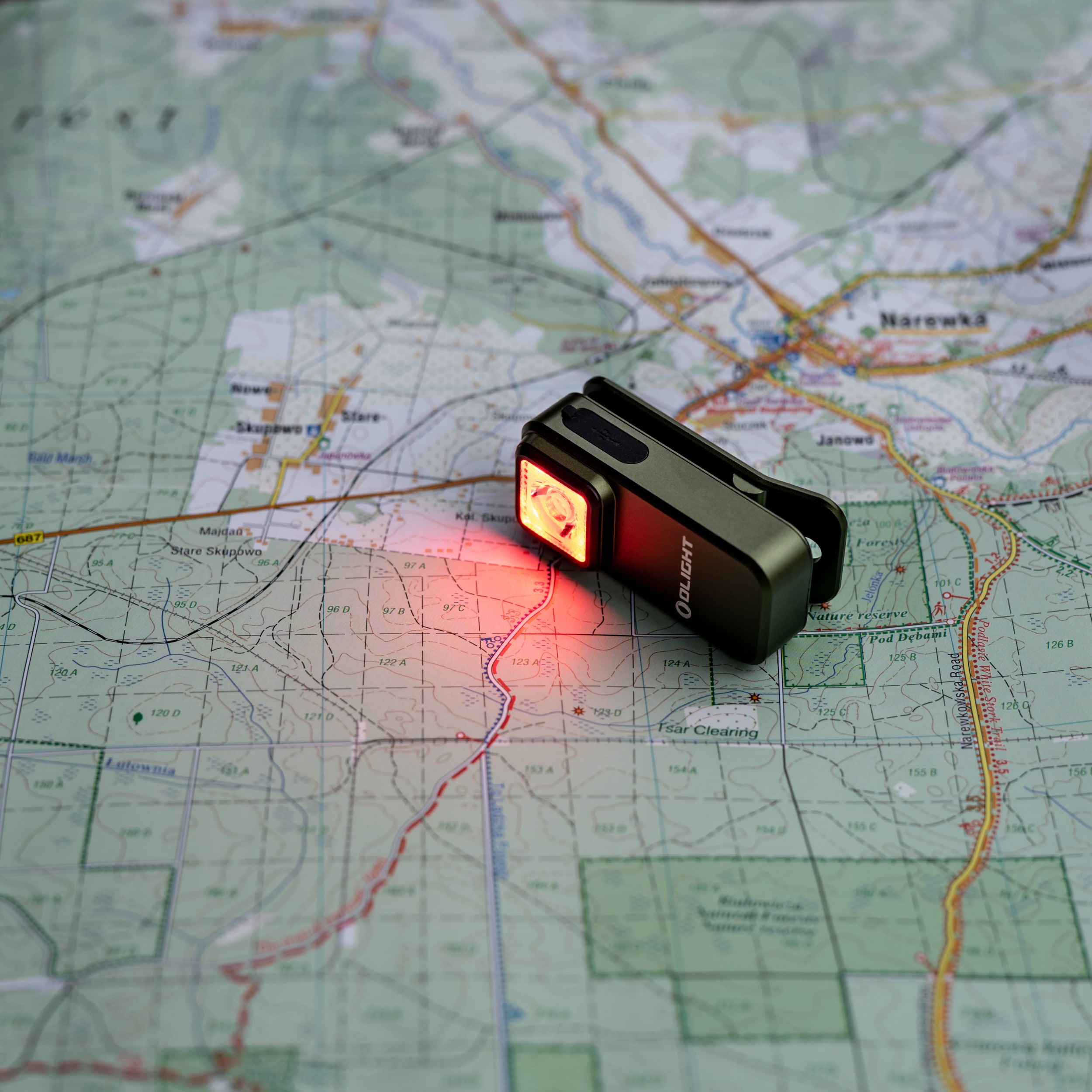 Latarka akumulatorowa Olight Oclip OD Green - 300 lumenów