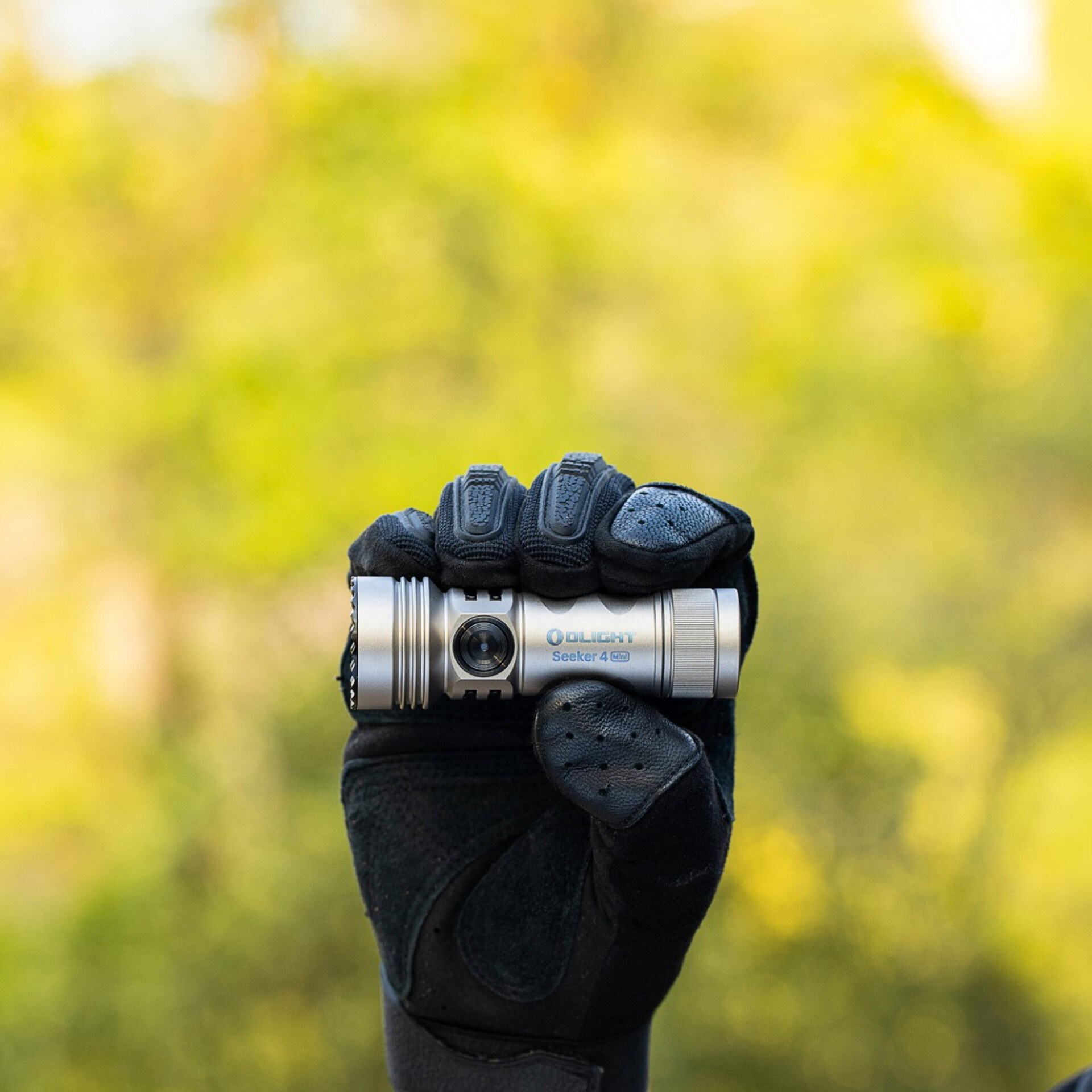 Тактичний ліхтарик Olight Seeker 4 Mini Cool White Limited Edition Ti - 1200 люменів