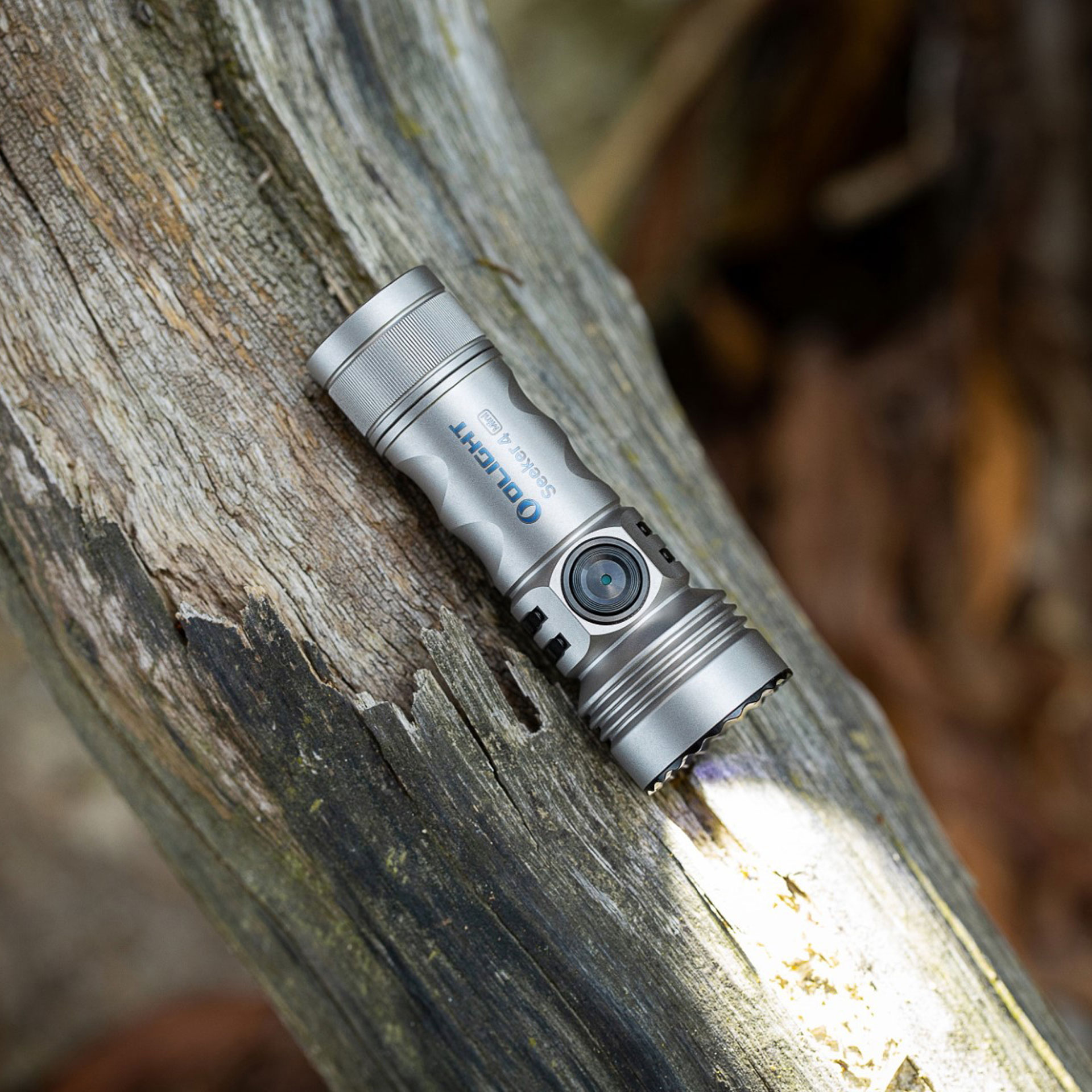 Тактичний ліхтарик Olight Seeker 4 Mini Cool White Limited Edition Ti - 1200 люменів