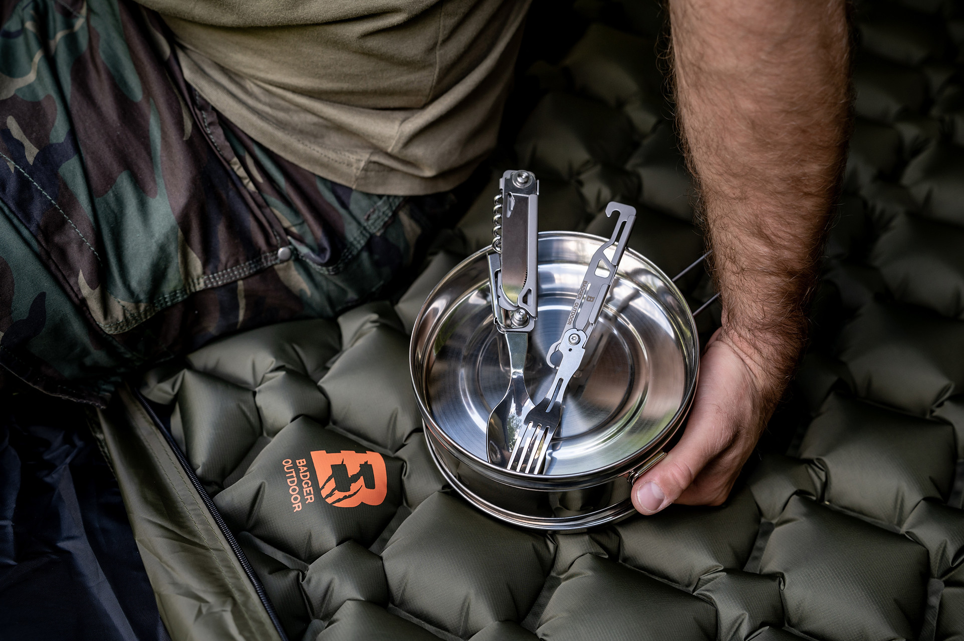 Мультитул універсальний столовий прилад Badger Outdoor Paw