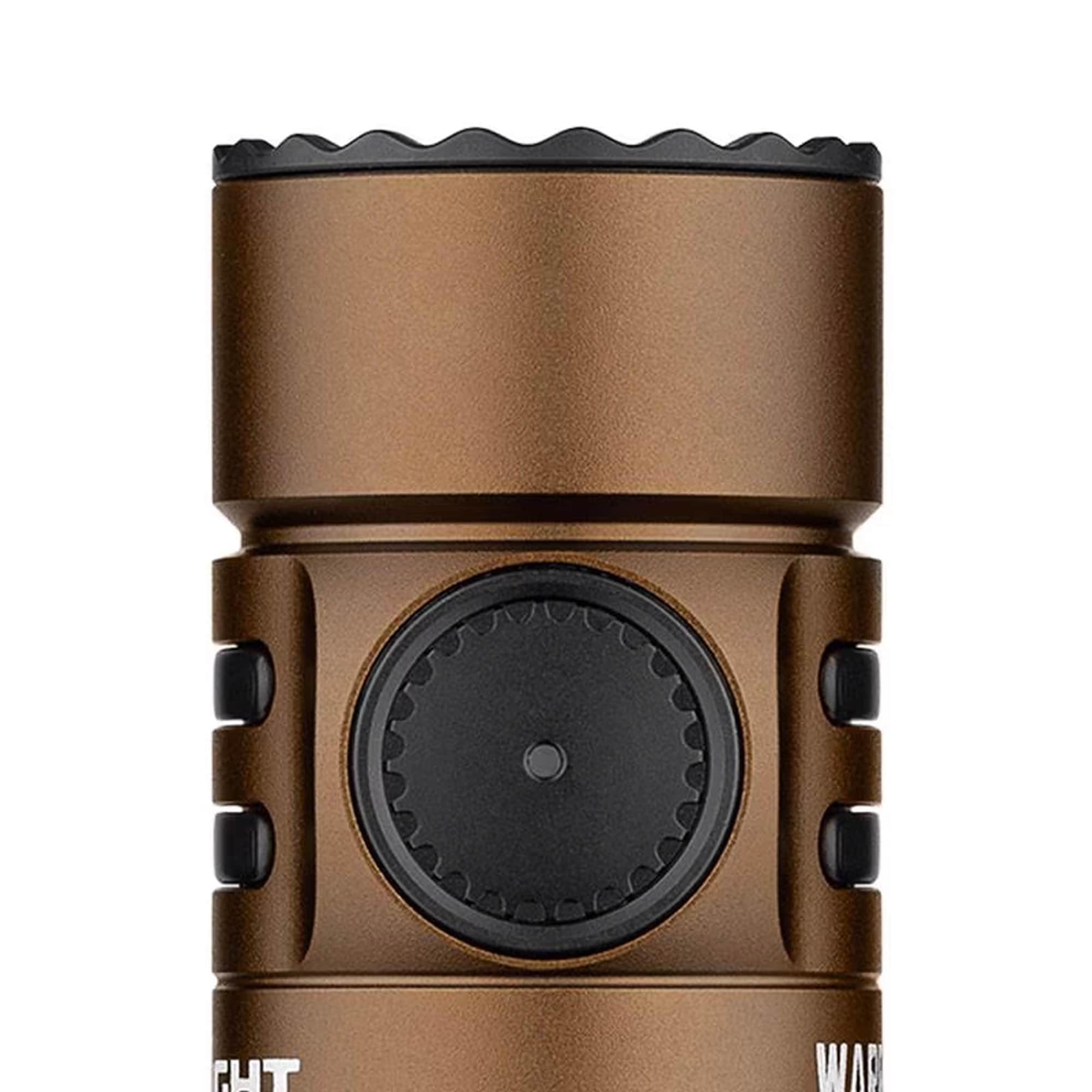 Latarka Olight Warrior Mini 3 Desert Tan - 1750 lumenów