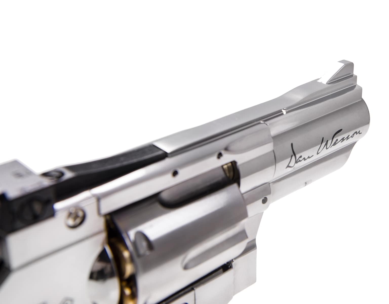 Револьвер Dan Wesson 2.5