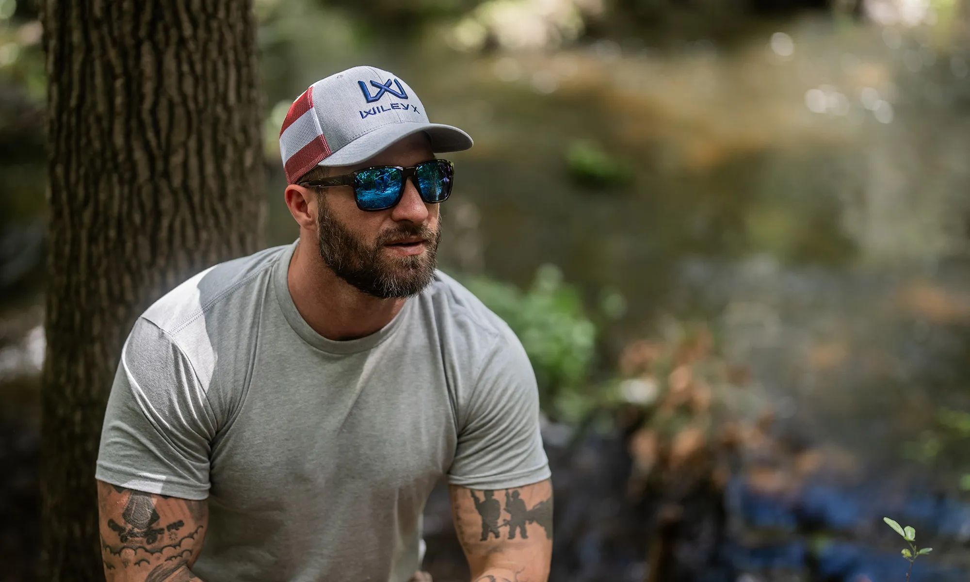 Okulary Wiley X Trek - Captivate Polarized Blue Mirror/Gloss Crystal Dark Grey