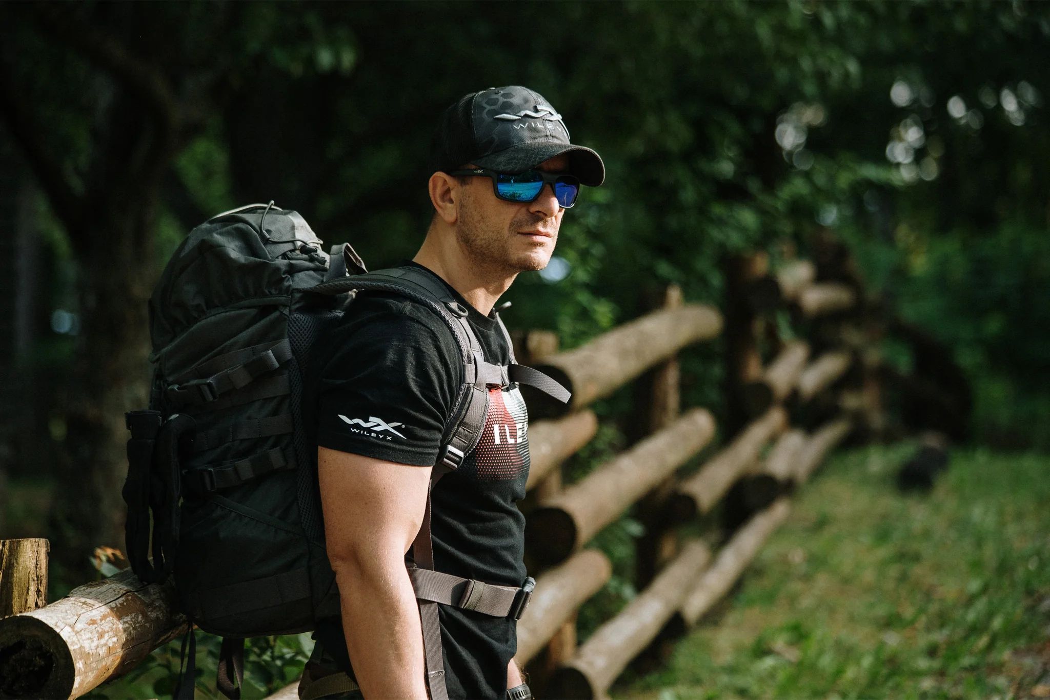 Okulary taktyczne Wiley X Contend - Captivate Polarized Blue Mirror/Matte Graphite