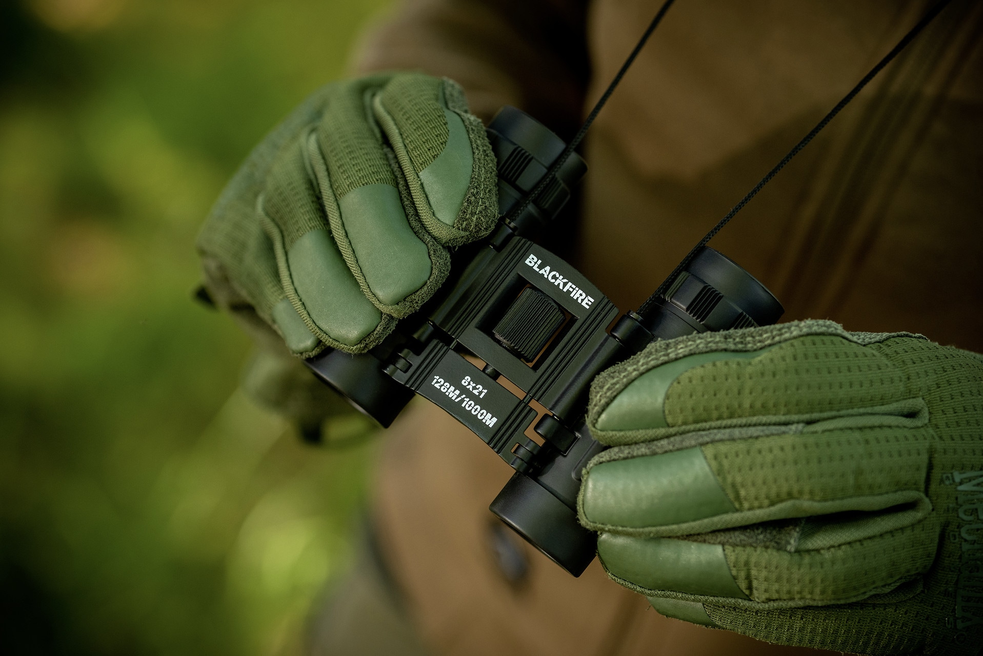 Бінокль Blackfire 8x21