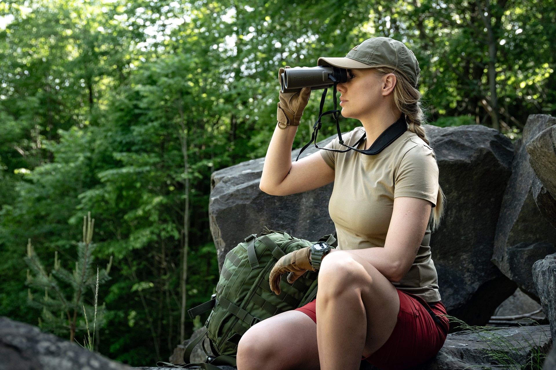 Бінокль Bushnell Explorer 8x42 - Brown