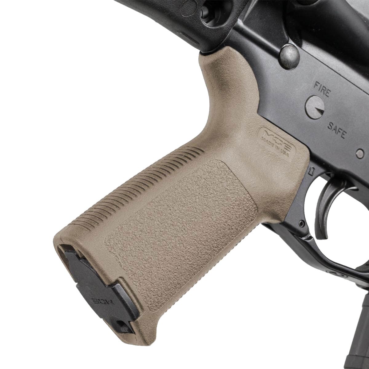 Пістолетна рукоятка Magpul MOE Grip для гвинтівок AR15/M4 - Flat Dark Earth 