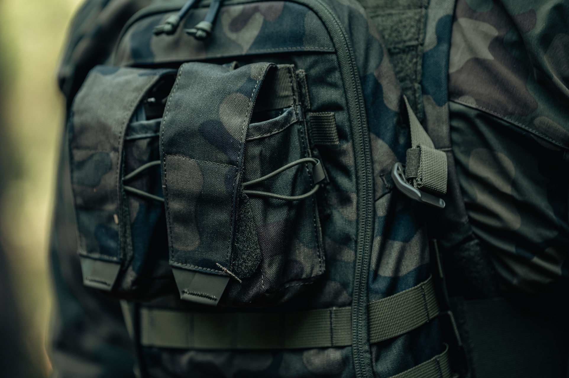 Підсумок Helikon Smoke Grenade Pouch - PL Woodland