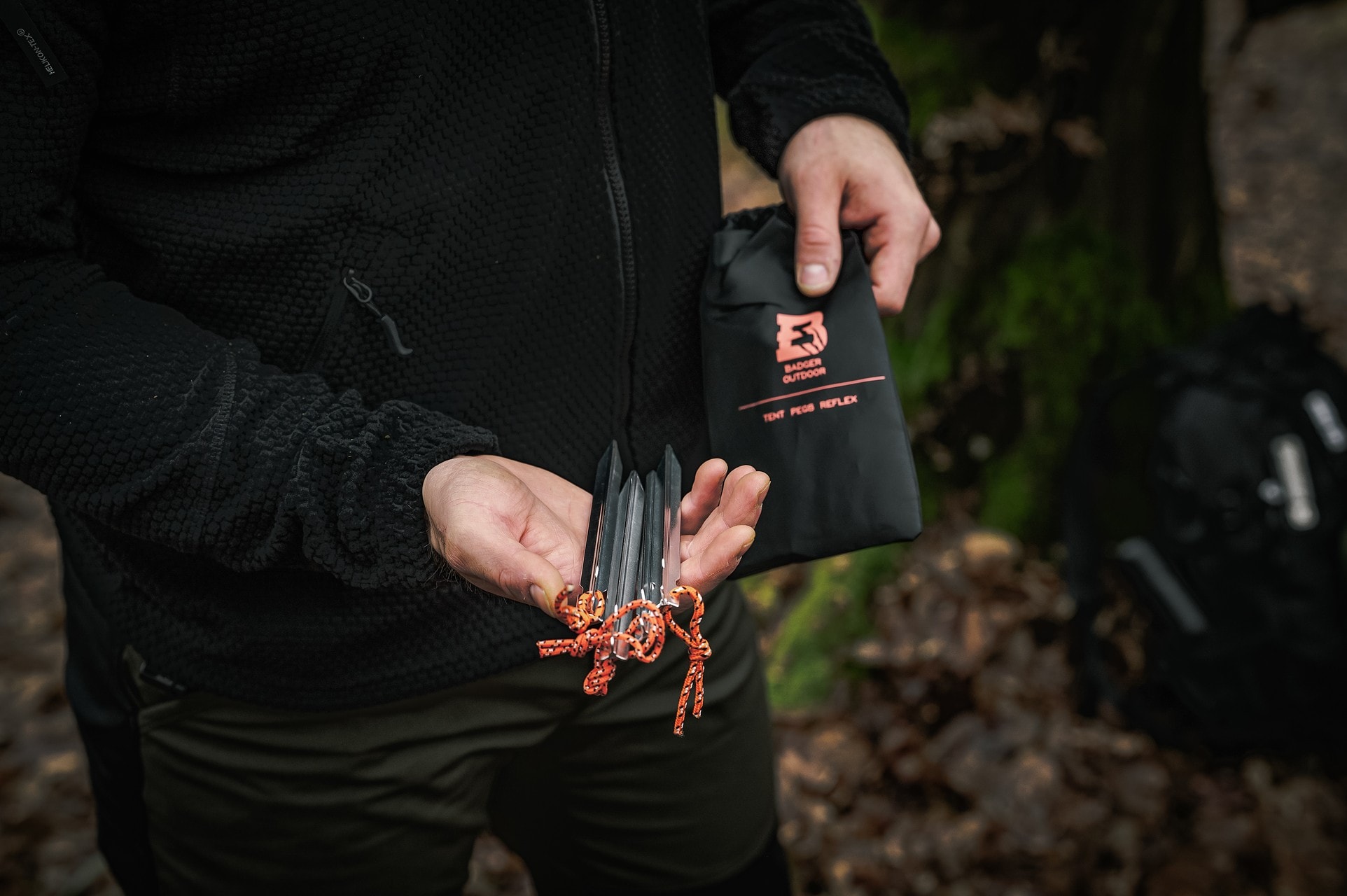 Śledzie aluminiowe Badger Outdoor Reflex - 4 szt.