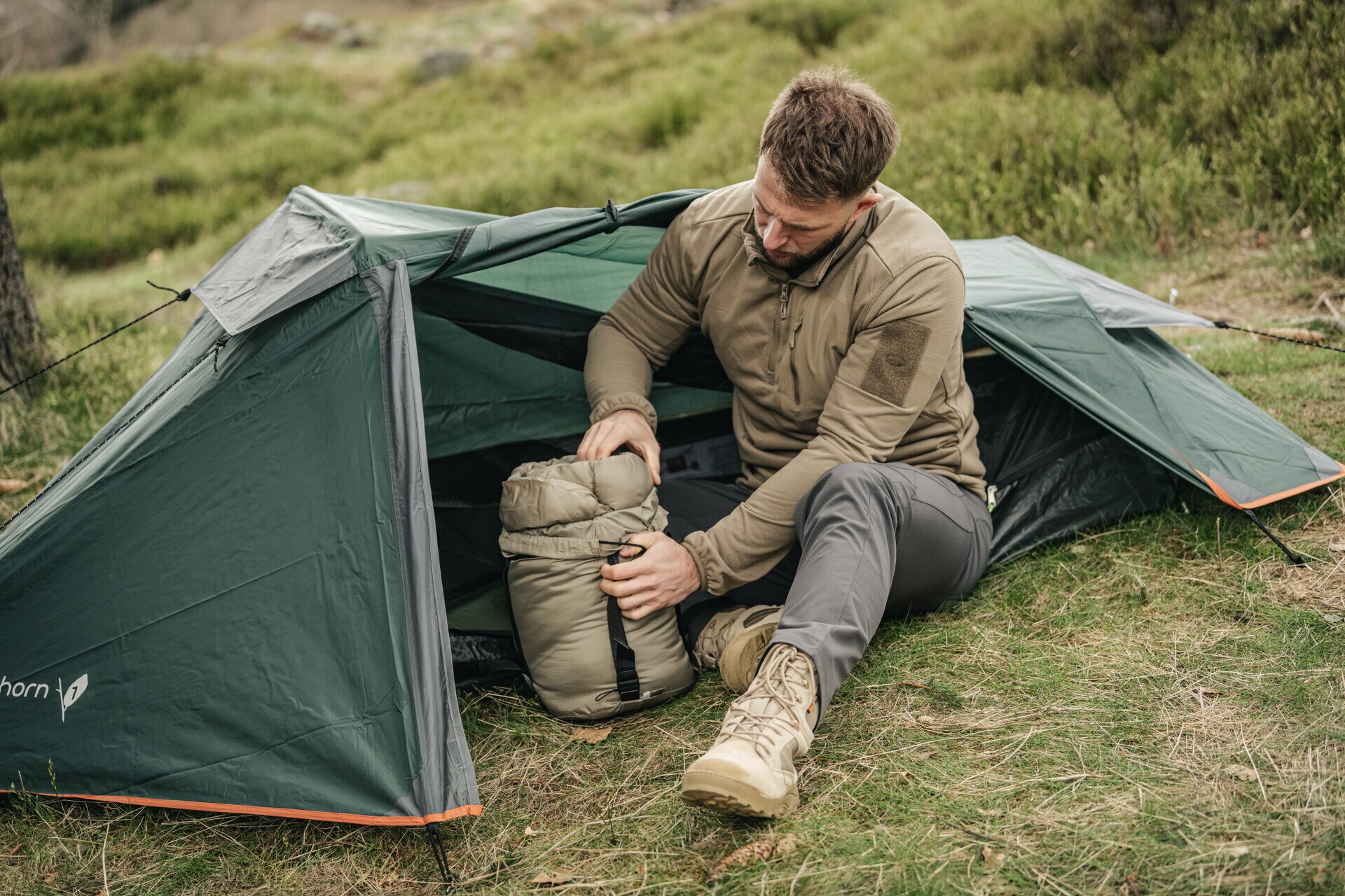 Namiot 1-osobowy Highlander Forces Blackthorn - Hunter Green