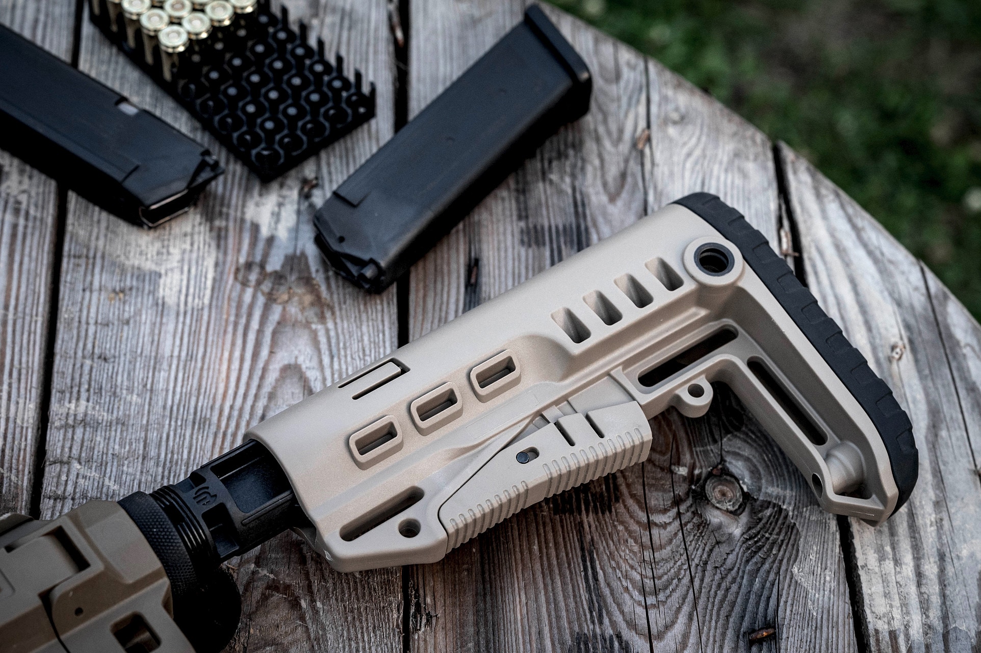 Konwersja ReCover Tactical P-IX AR Stock + Buffer Tube do pistoletów Glock - Tan