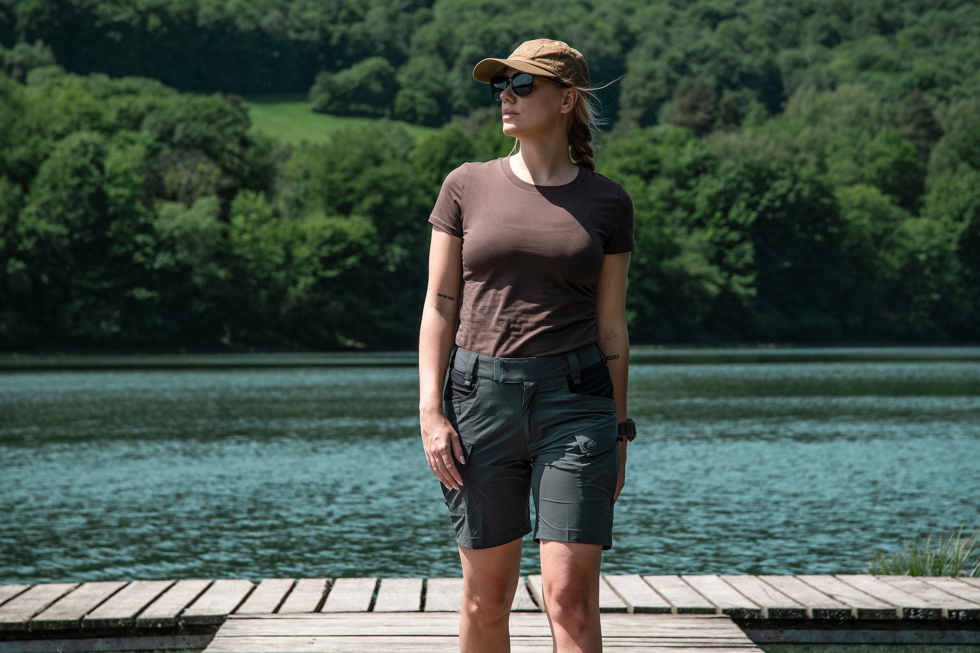 Жіноча футболка T-Shirt Helikon з органічної бавовни Slim - Earth Brown