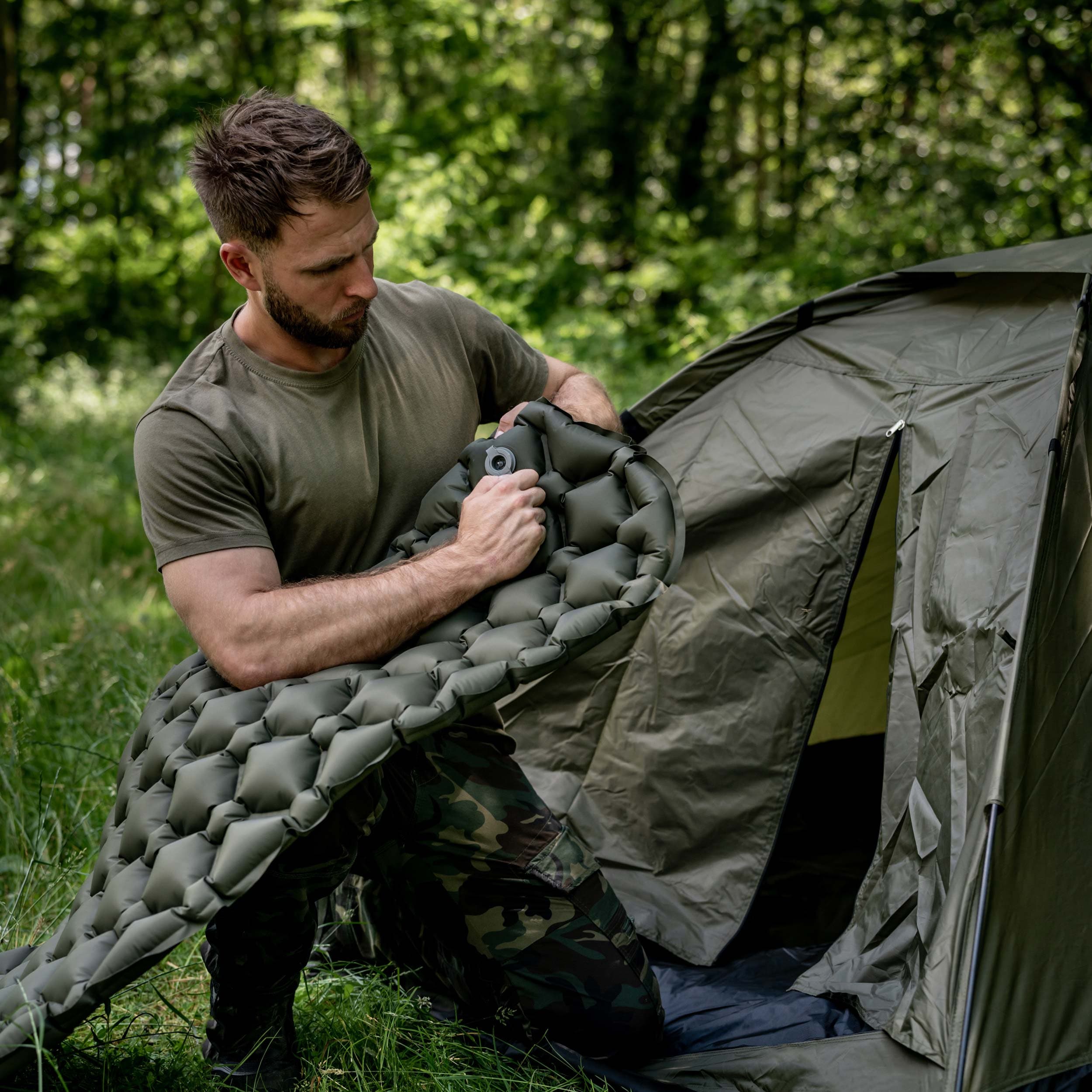 Materac jednoosobowy Badger Outdoor 188 x 58 cm - Olive